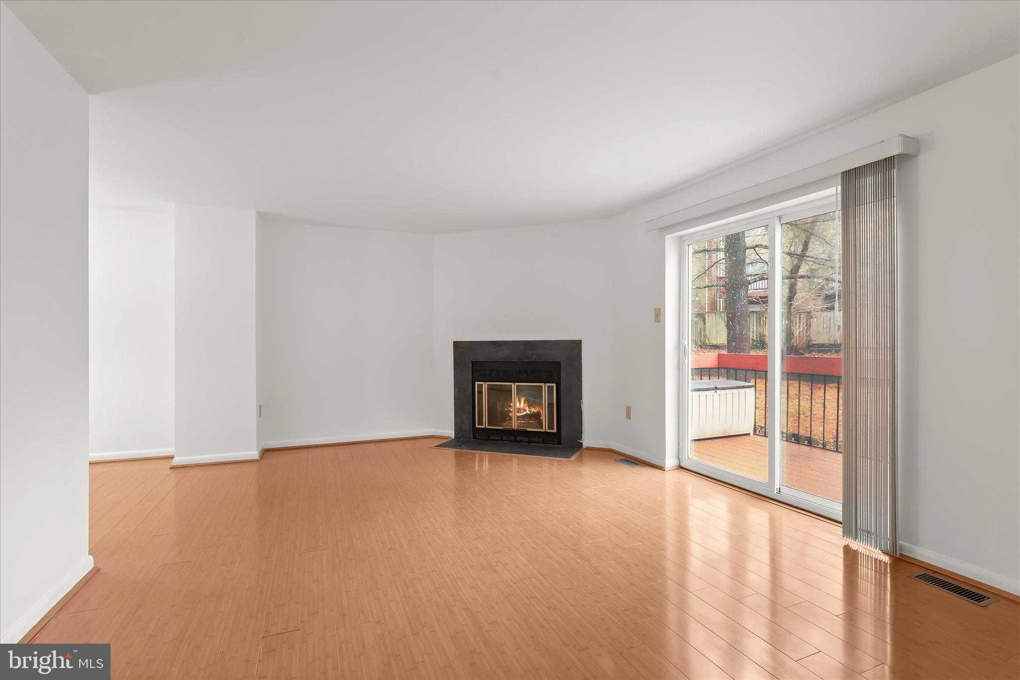 9811 Rainleaf CT photo 15