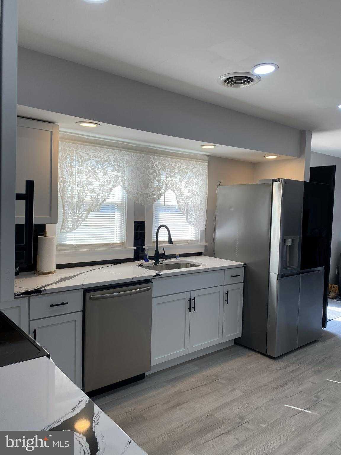 502 W Sunset Ave photo 26