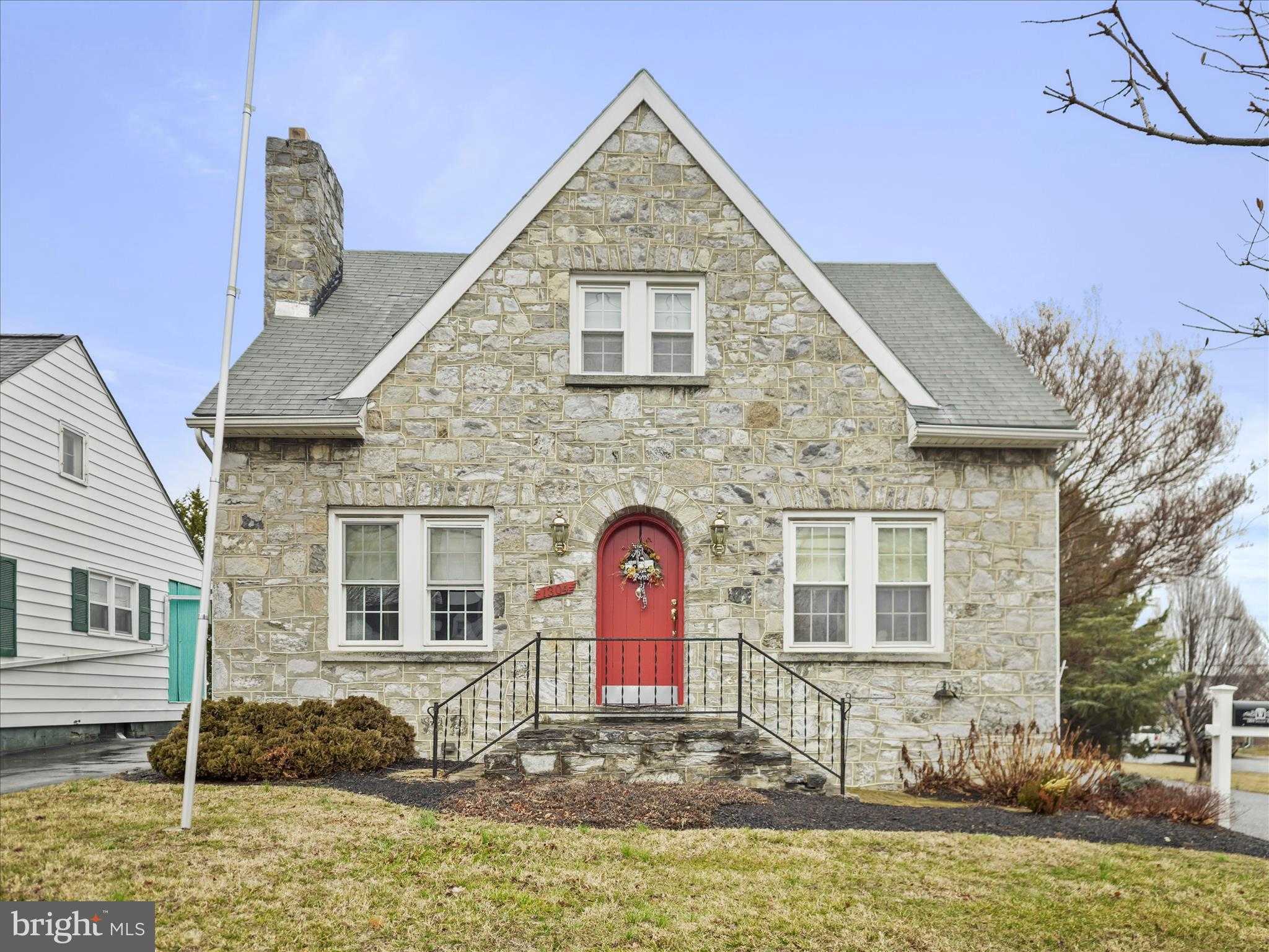 1304 Salem Ave photo 30