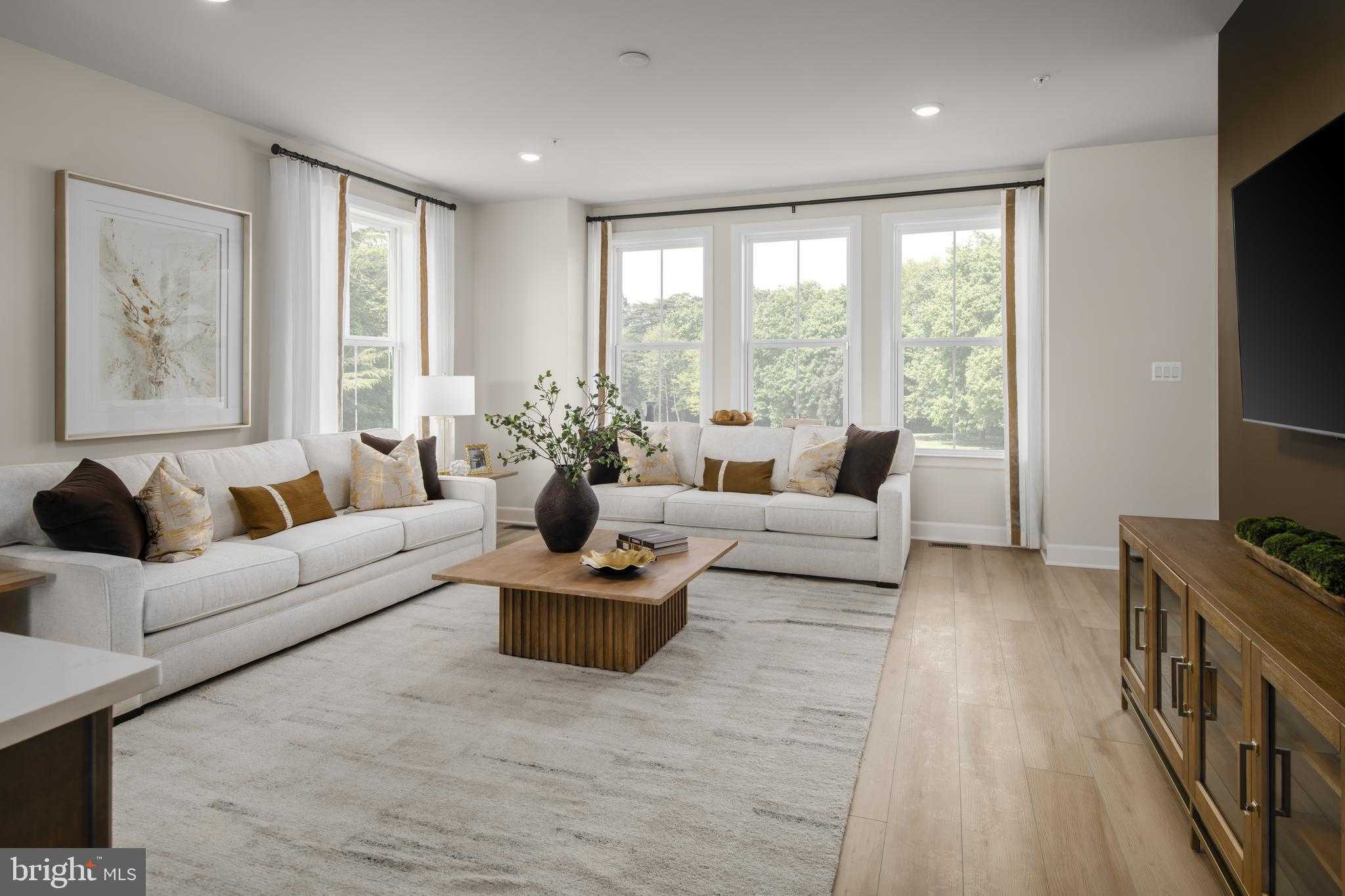 9402 Gerst Rd photo 3