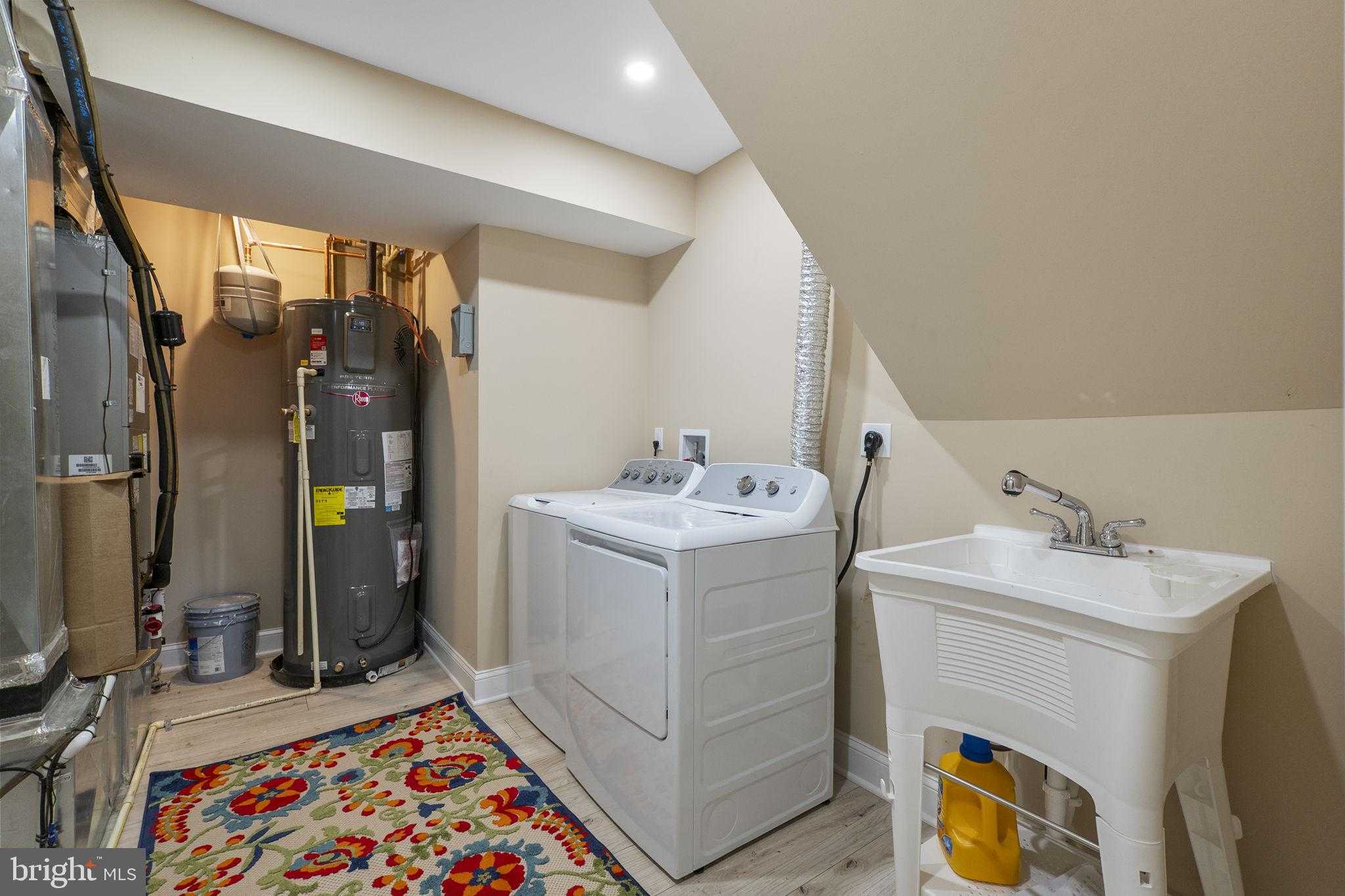 16112 Barnesville Rd photo 53