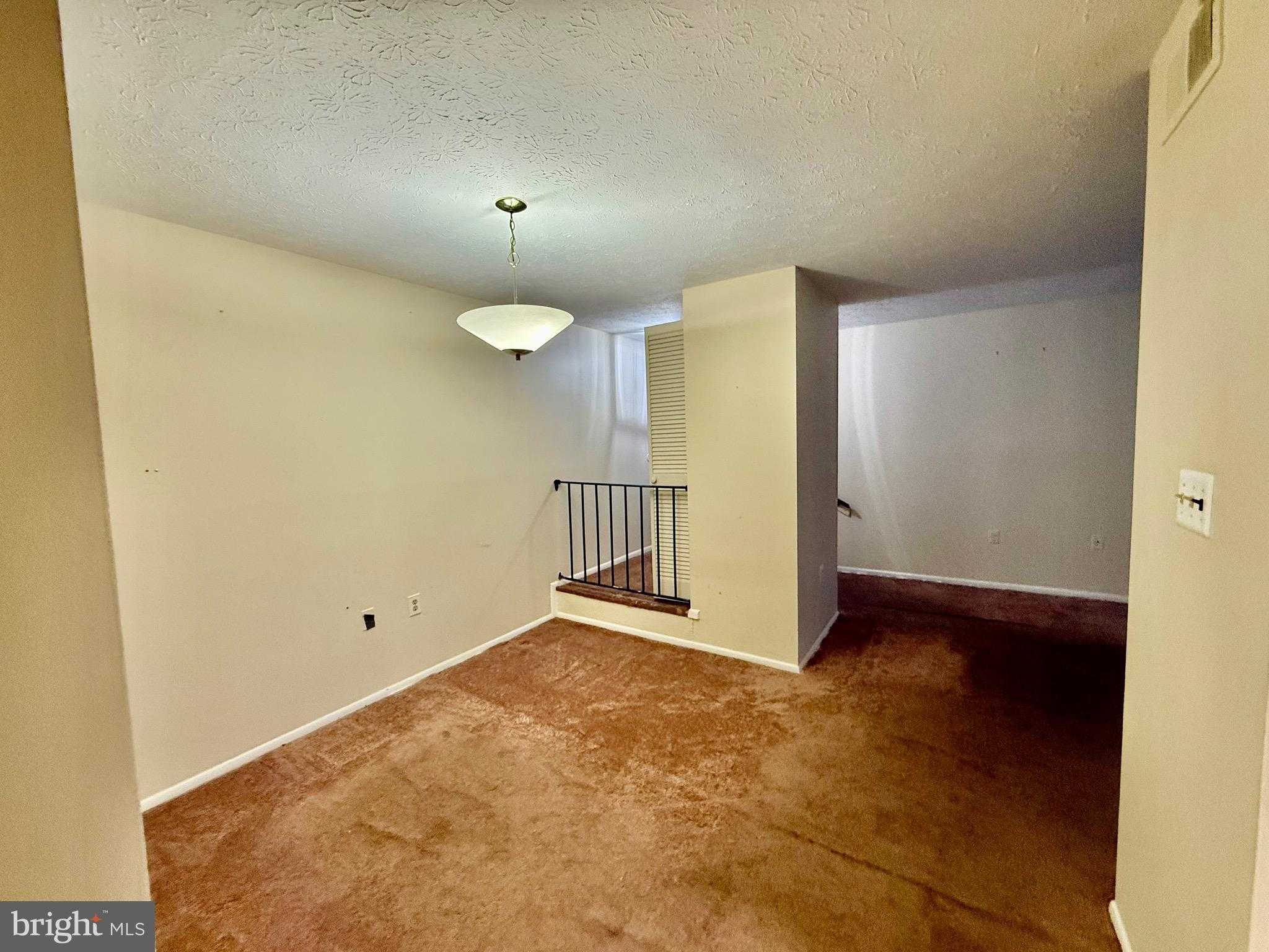 7828 Hanover Pkwy # 466 photo 5
