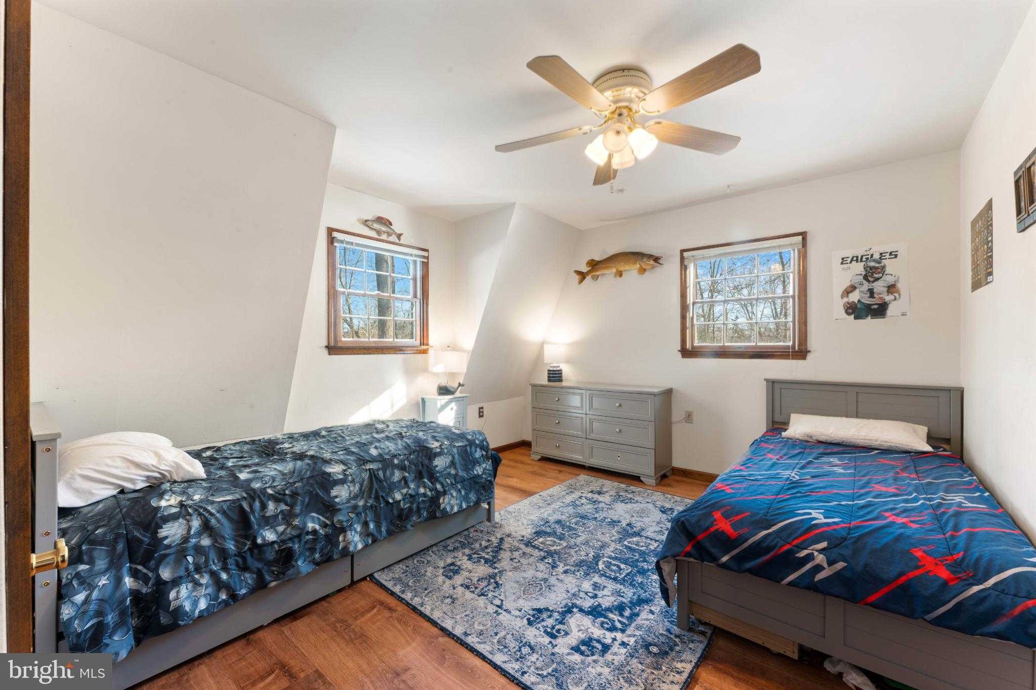 1596 River Rd photo 29