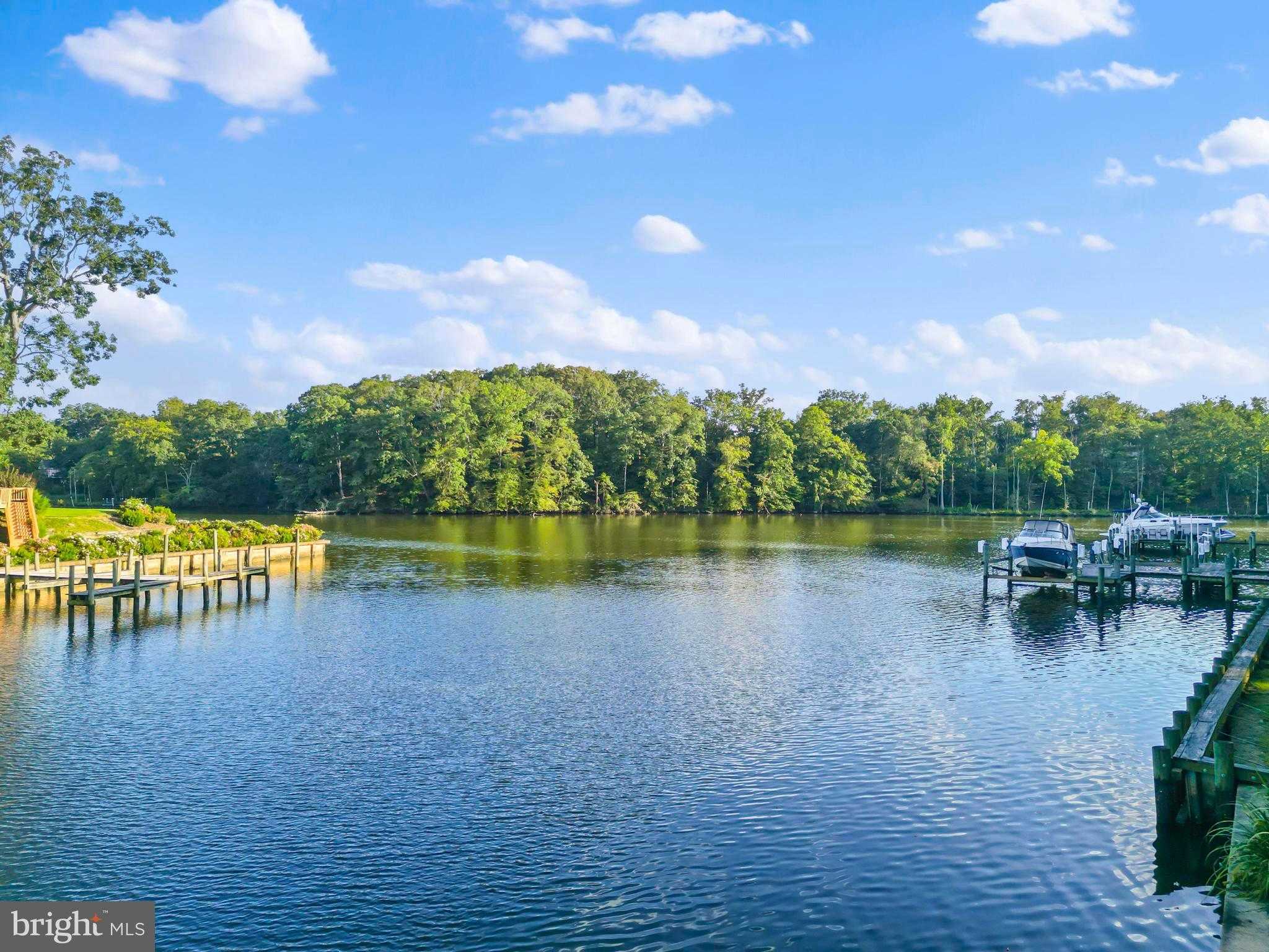 712 Swan Creek Rd photo 9