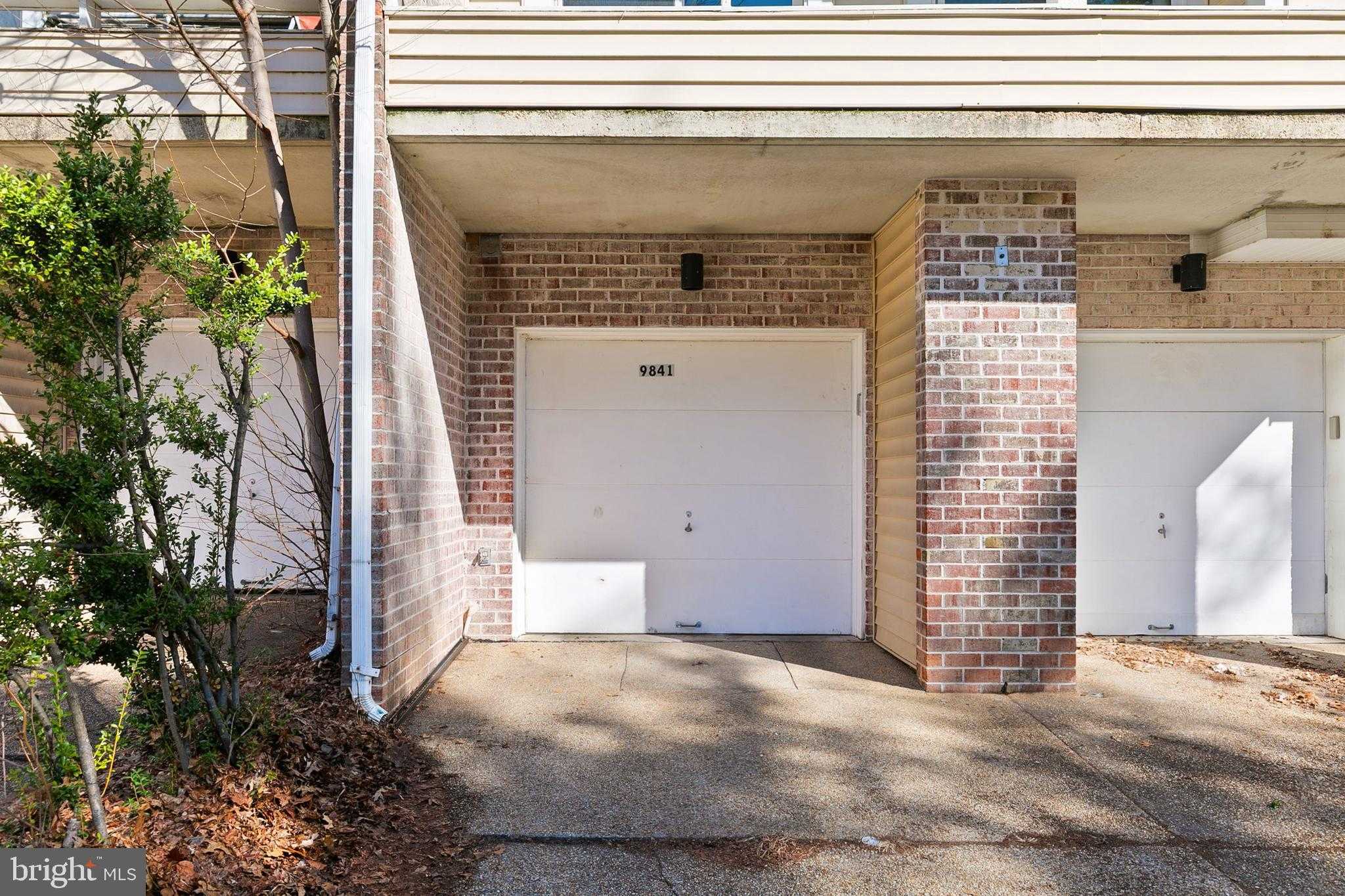 9841 Sailfish Ter photo 2