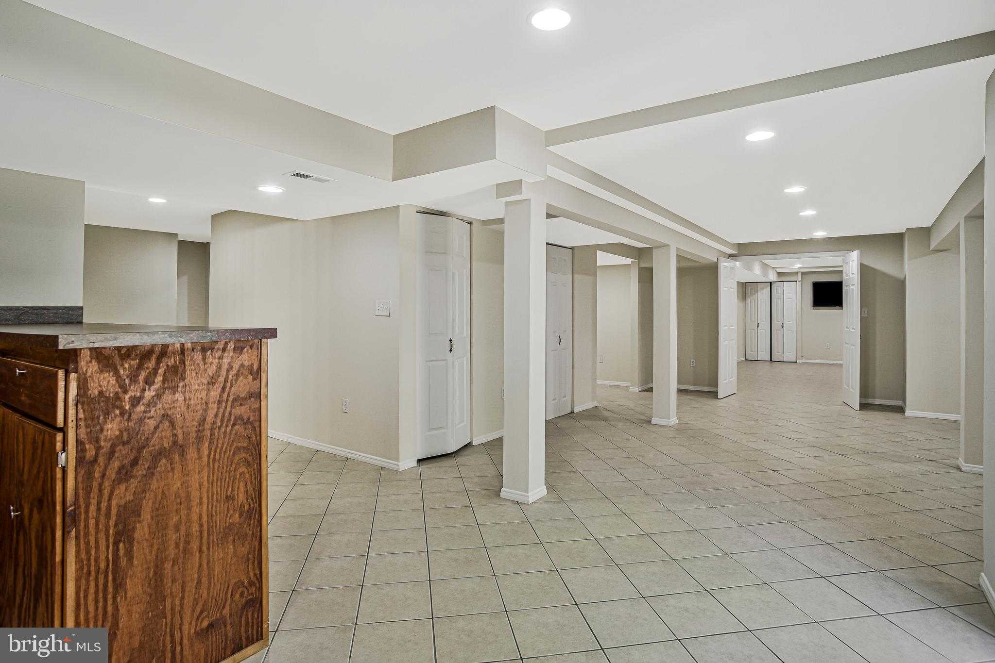 14010 Arnette Pl photo 55