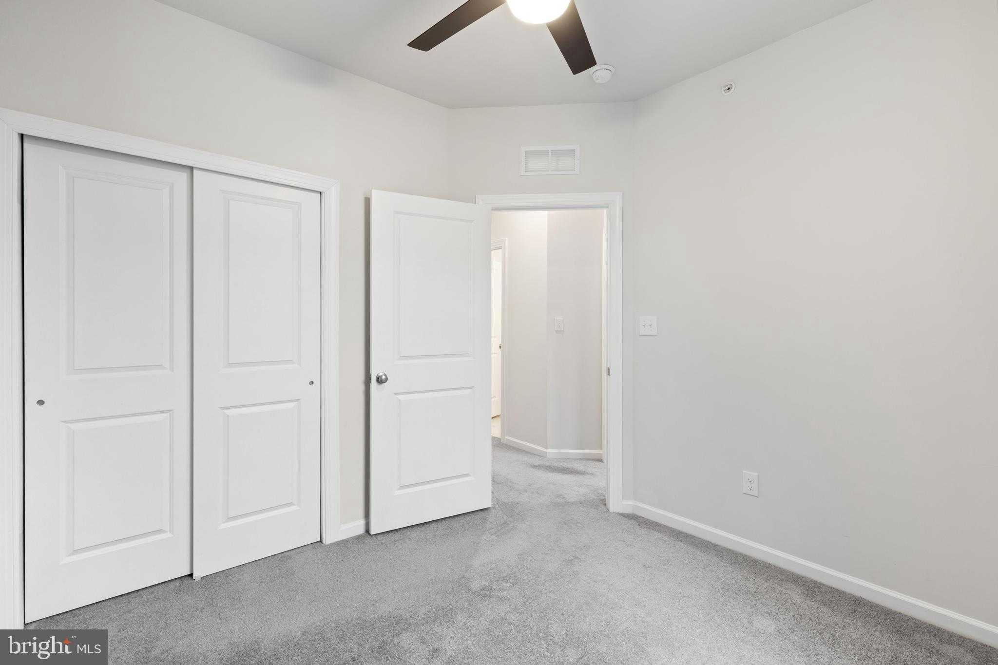 609 Burcham St photo 27