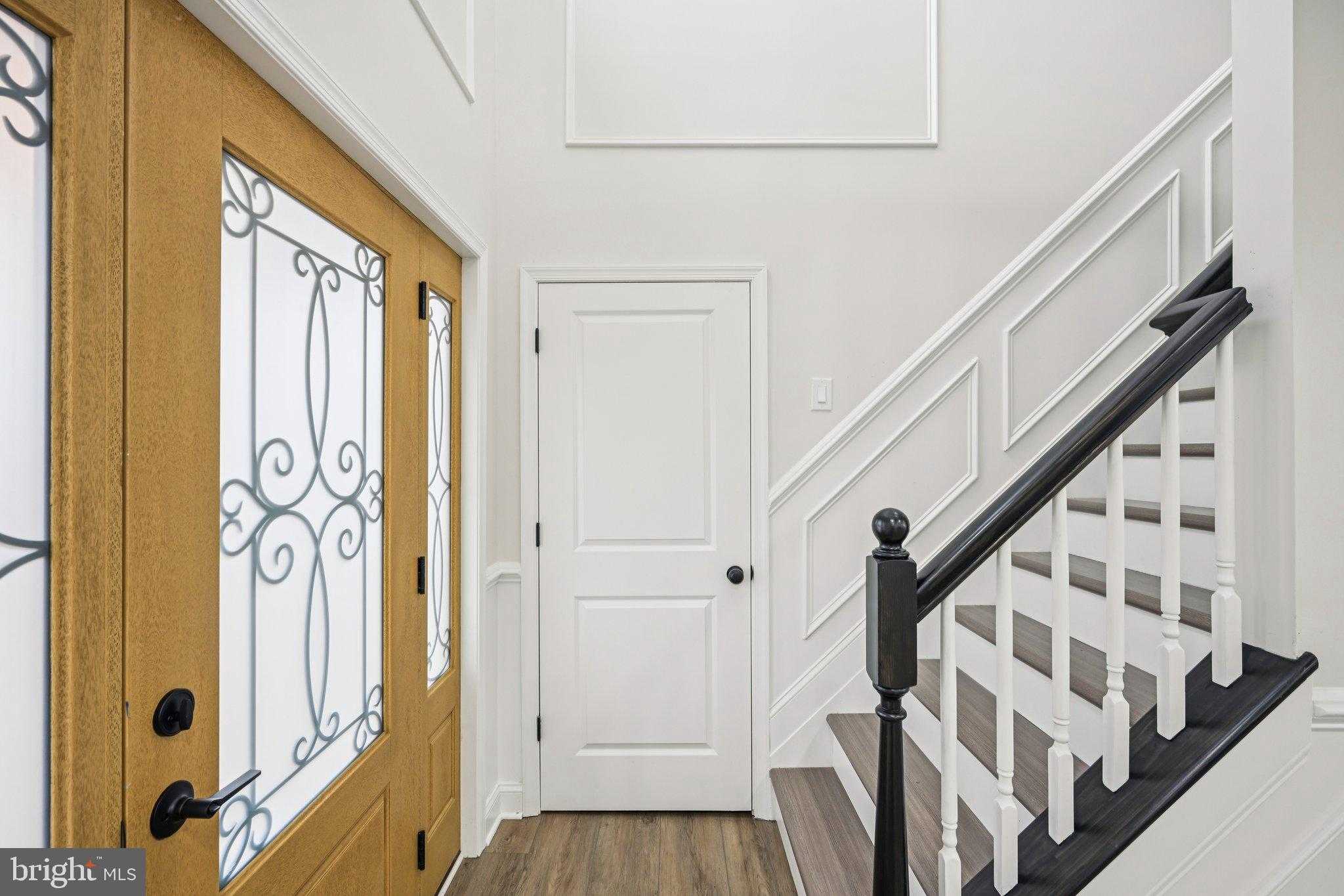 1237 Clayton Ave photo 6