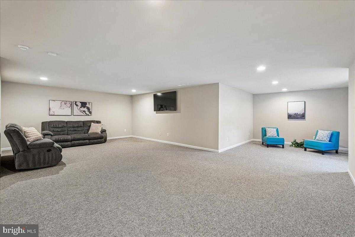 12268 Sedge St photo 28