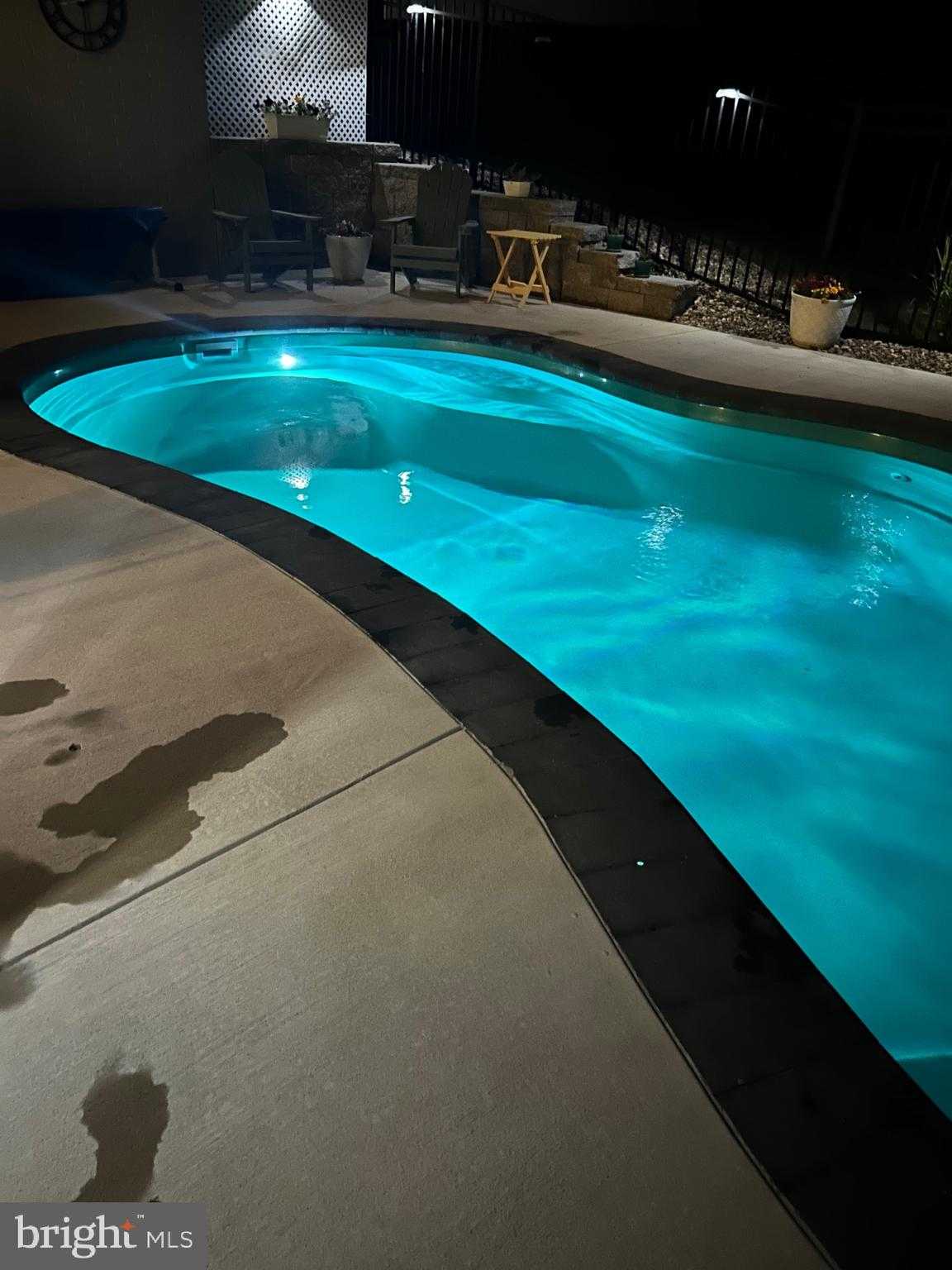 201 Jefferson Cir photo 5