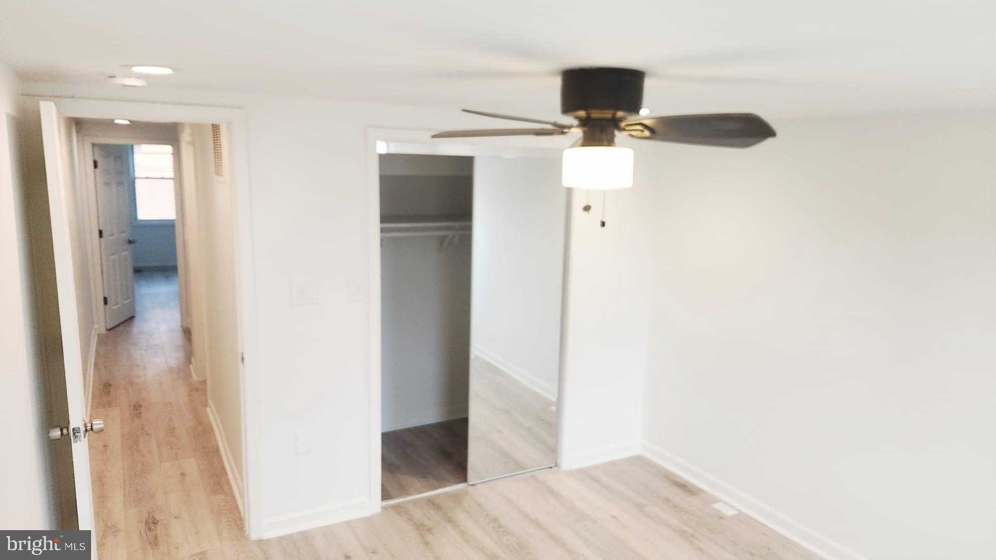 519 E 28th St photo 39