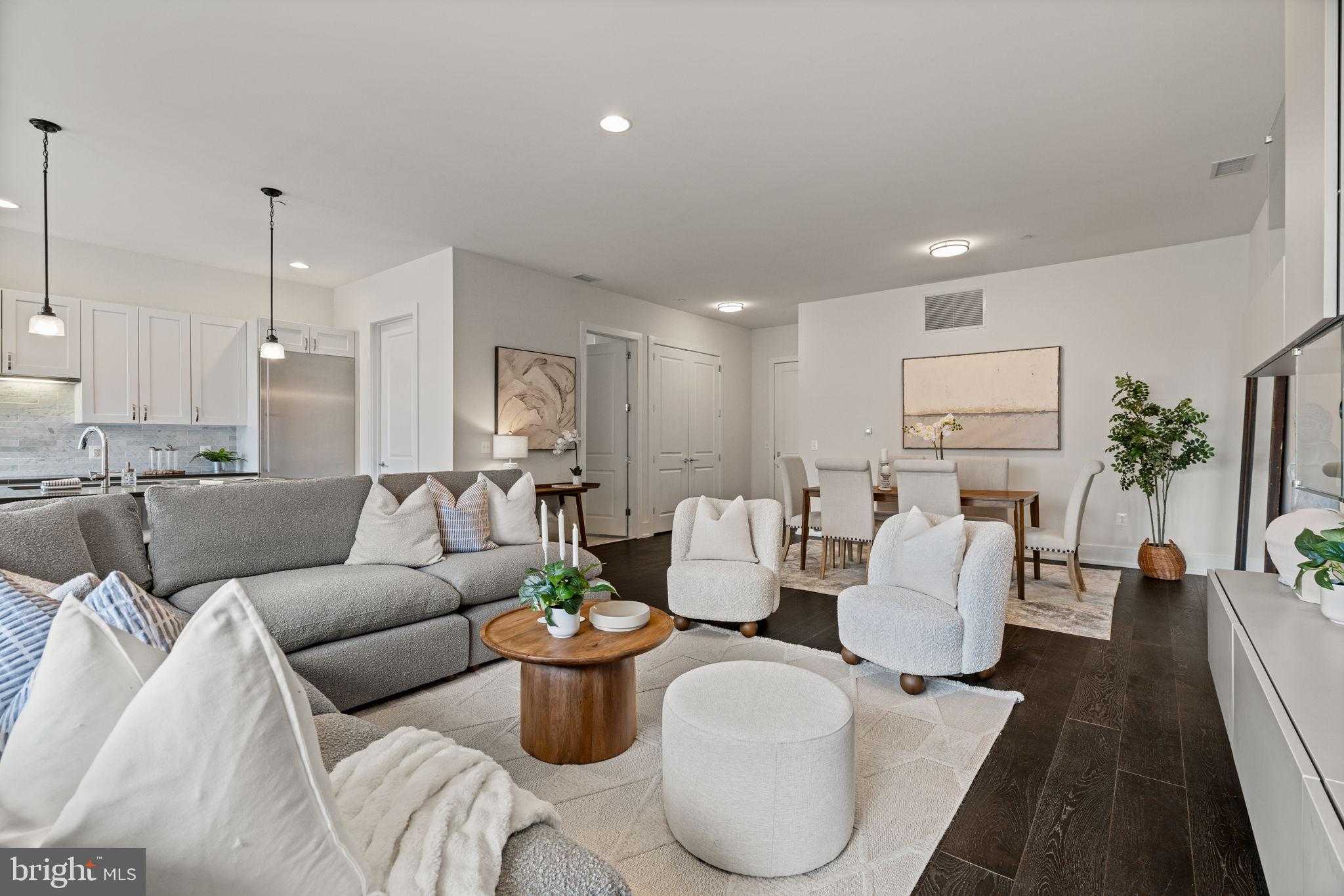 410 S Front St Unit 209 photo 6