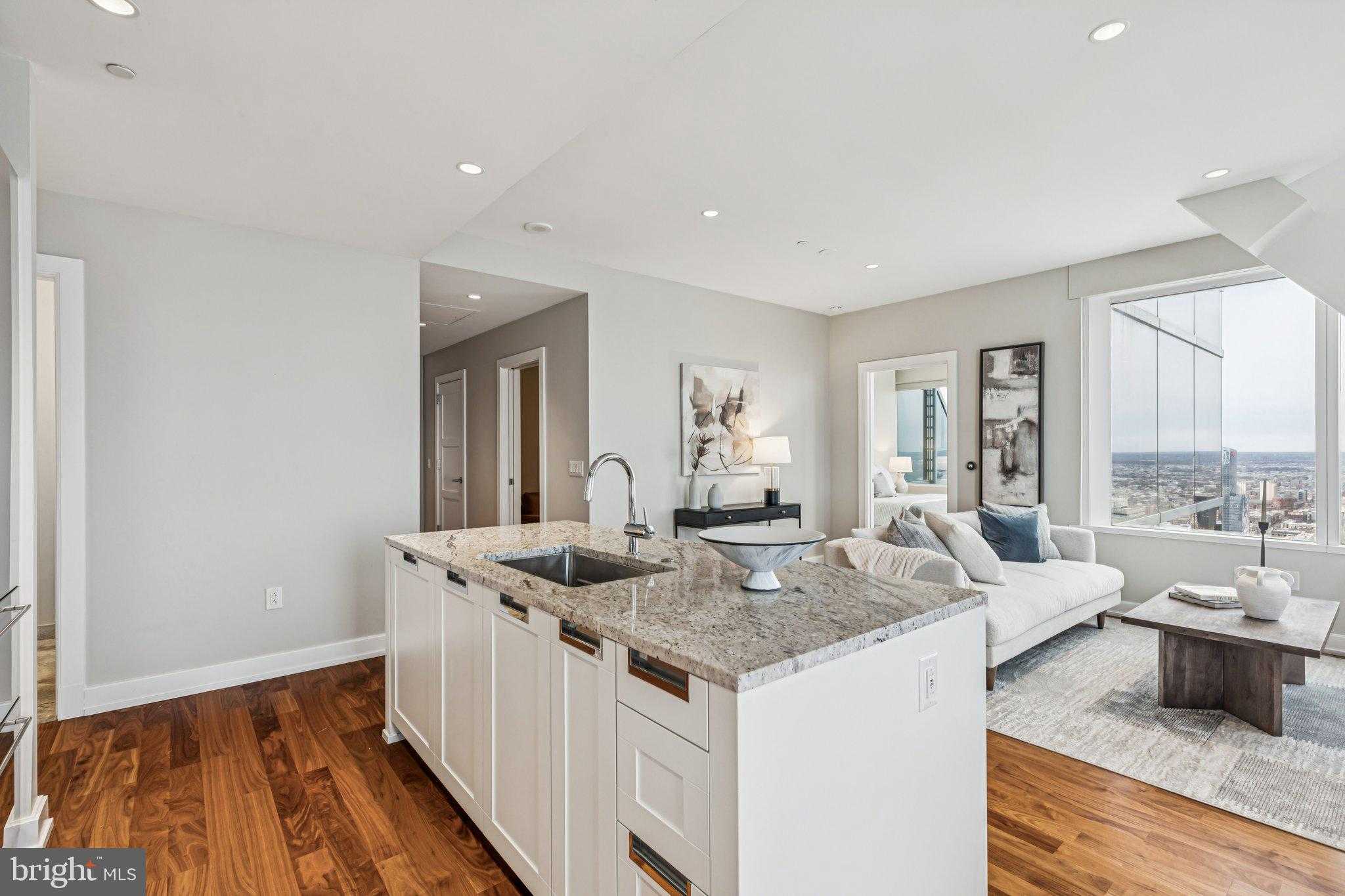 50 S 16th St Unit 5304 photo 11