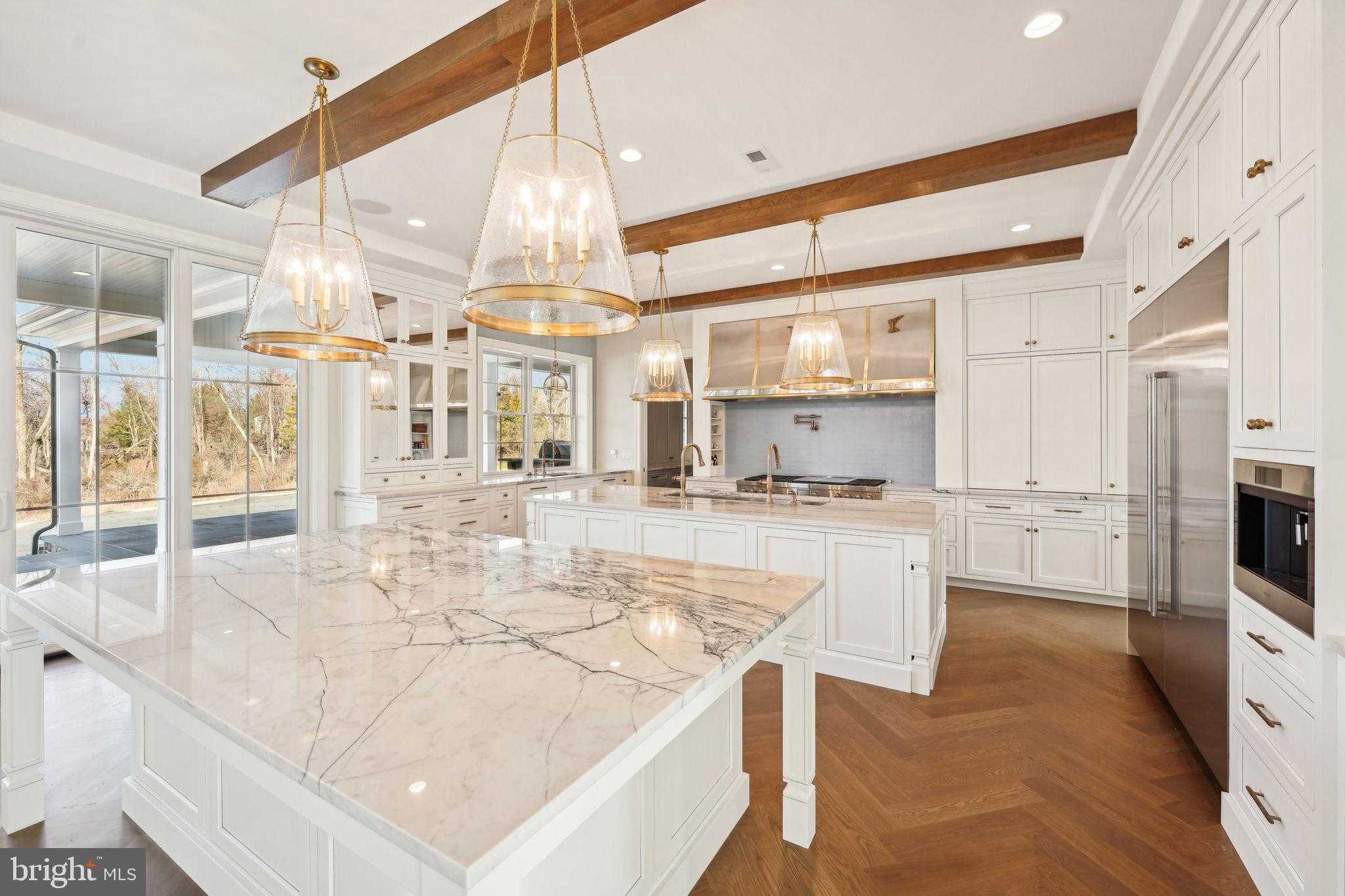 1345 Carolannes Way photo 14