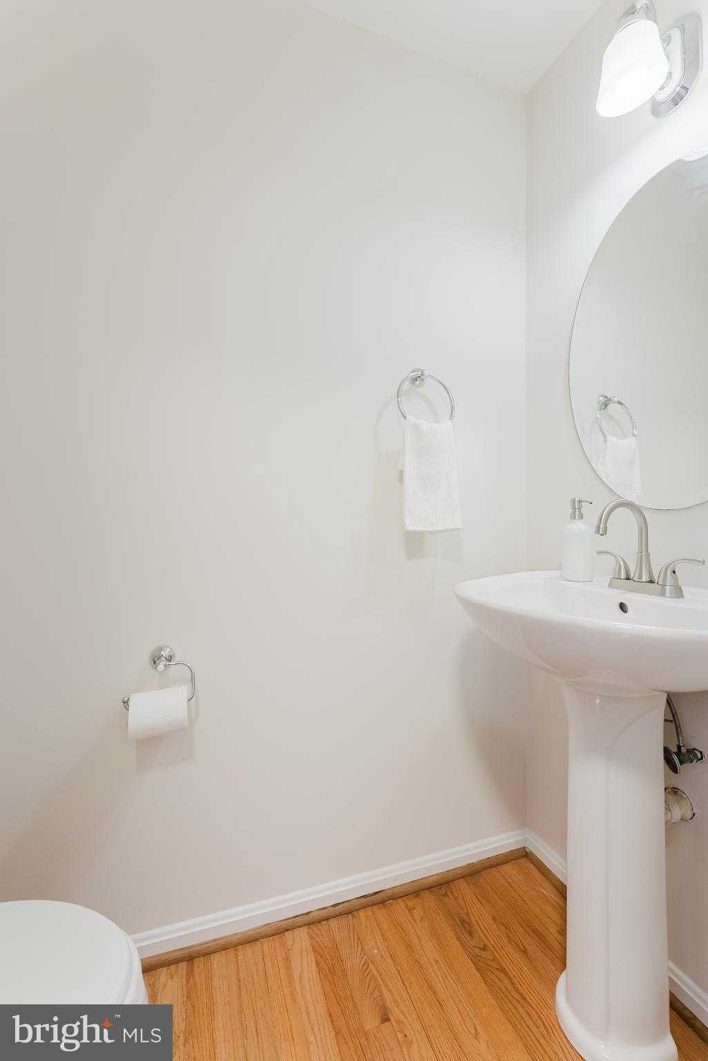 2921 Cashel Ln photo 9