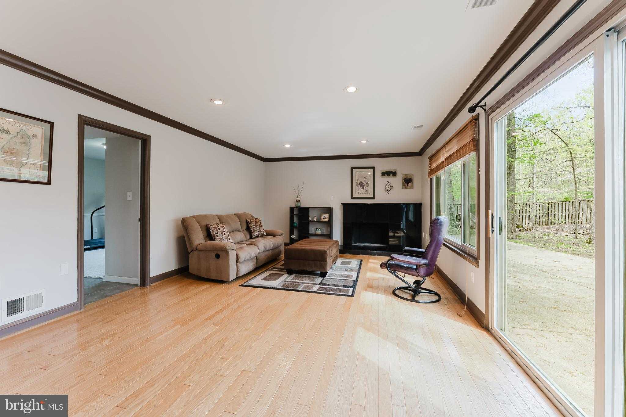 5915 Lovejoy CT photo 28