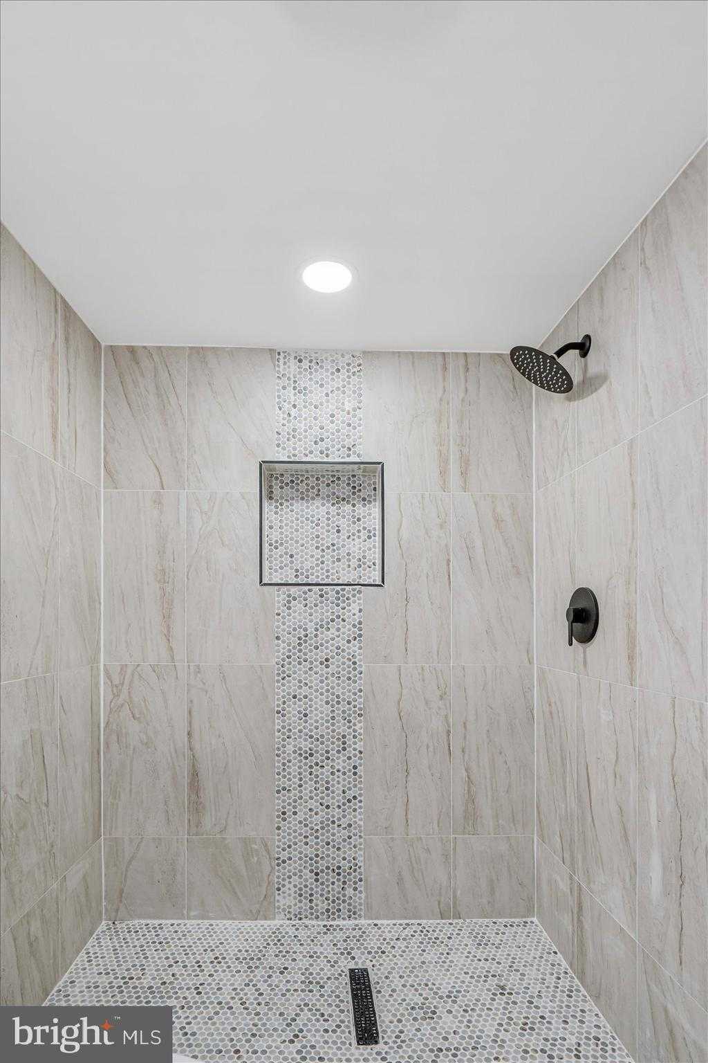 1743 E Federal St photo 35