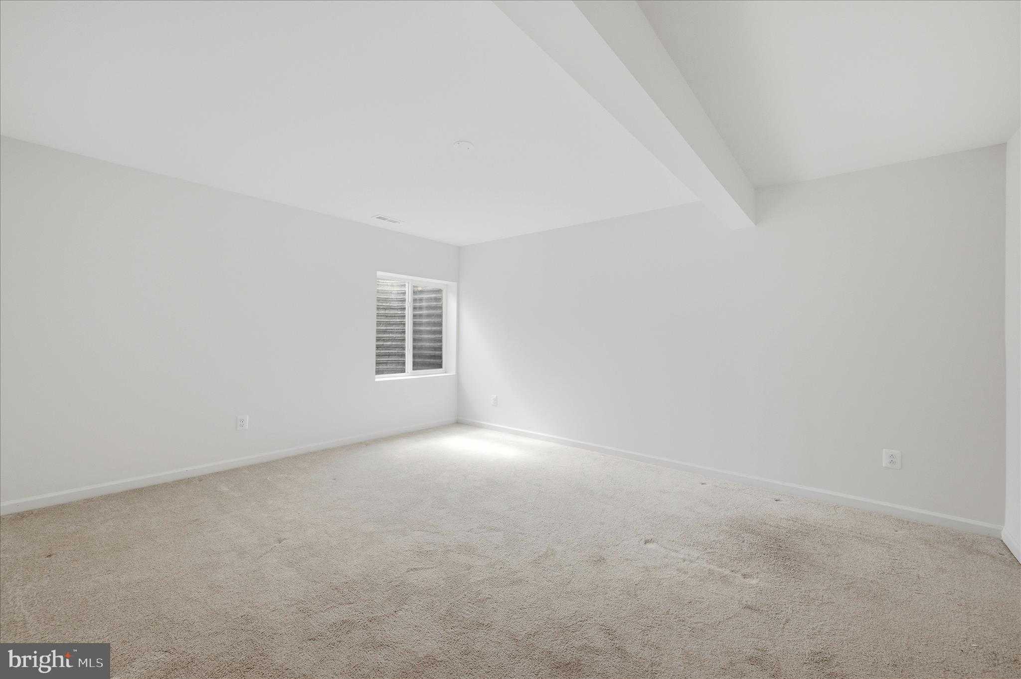 101 Centifour Dr photo 33