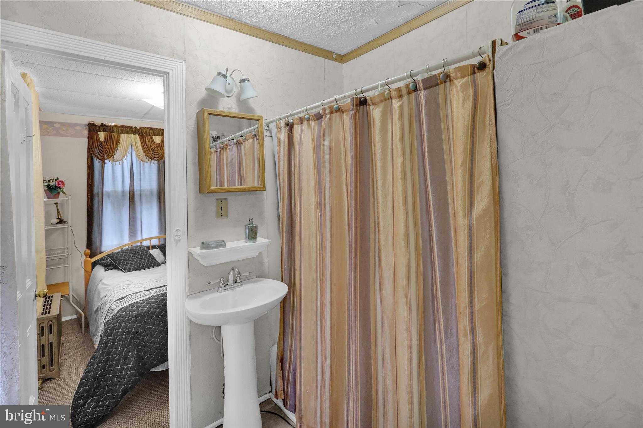 1212 Green St photo 15