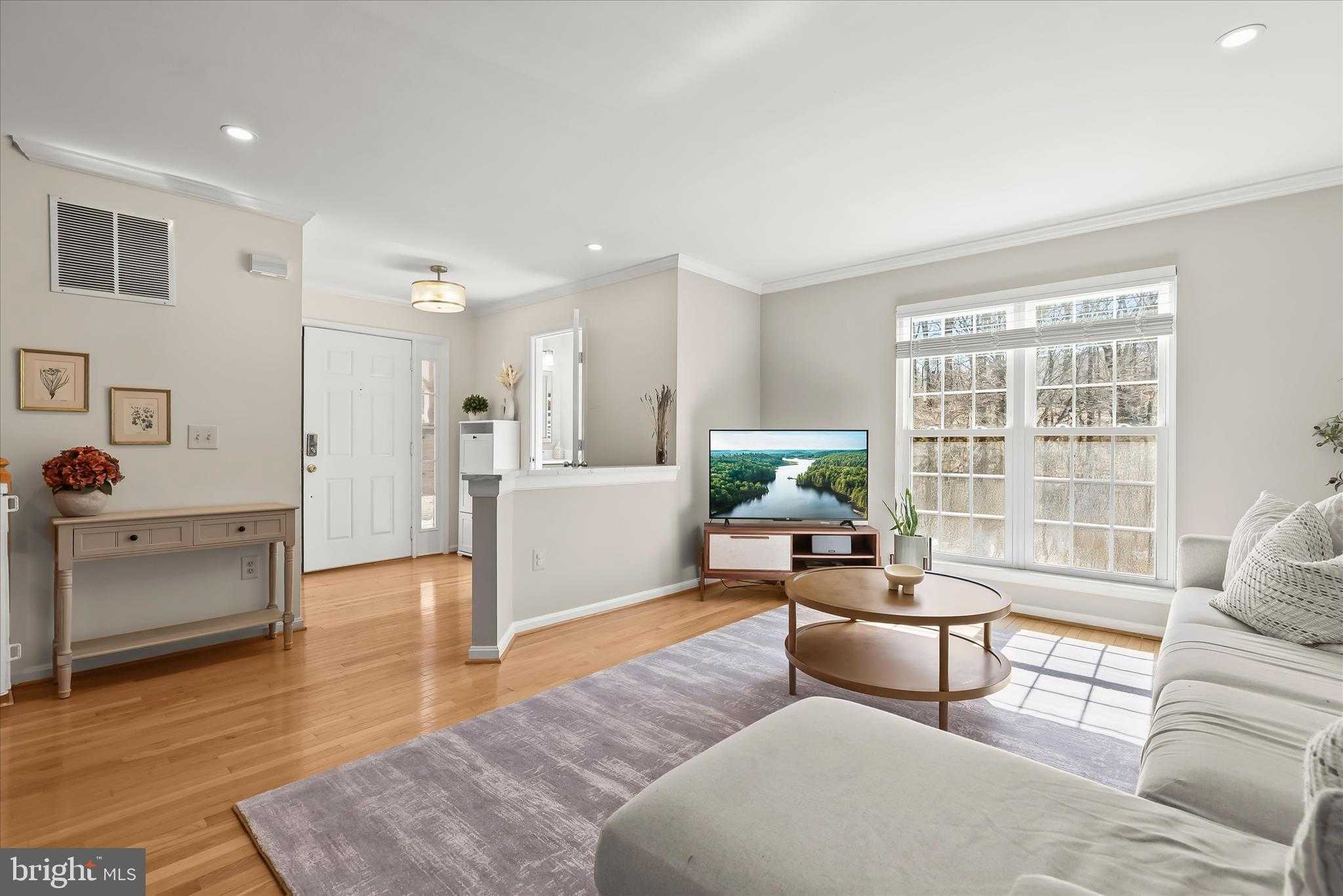 11972 Thurloe Dr photo 7