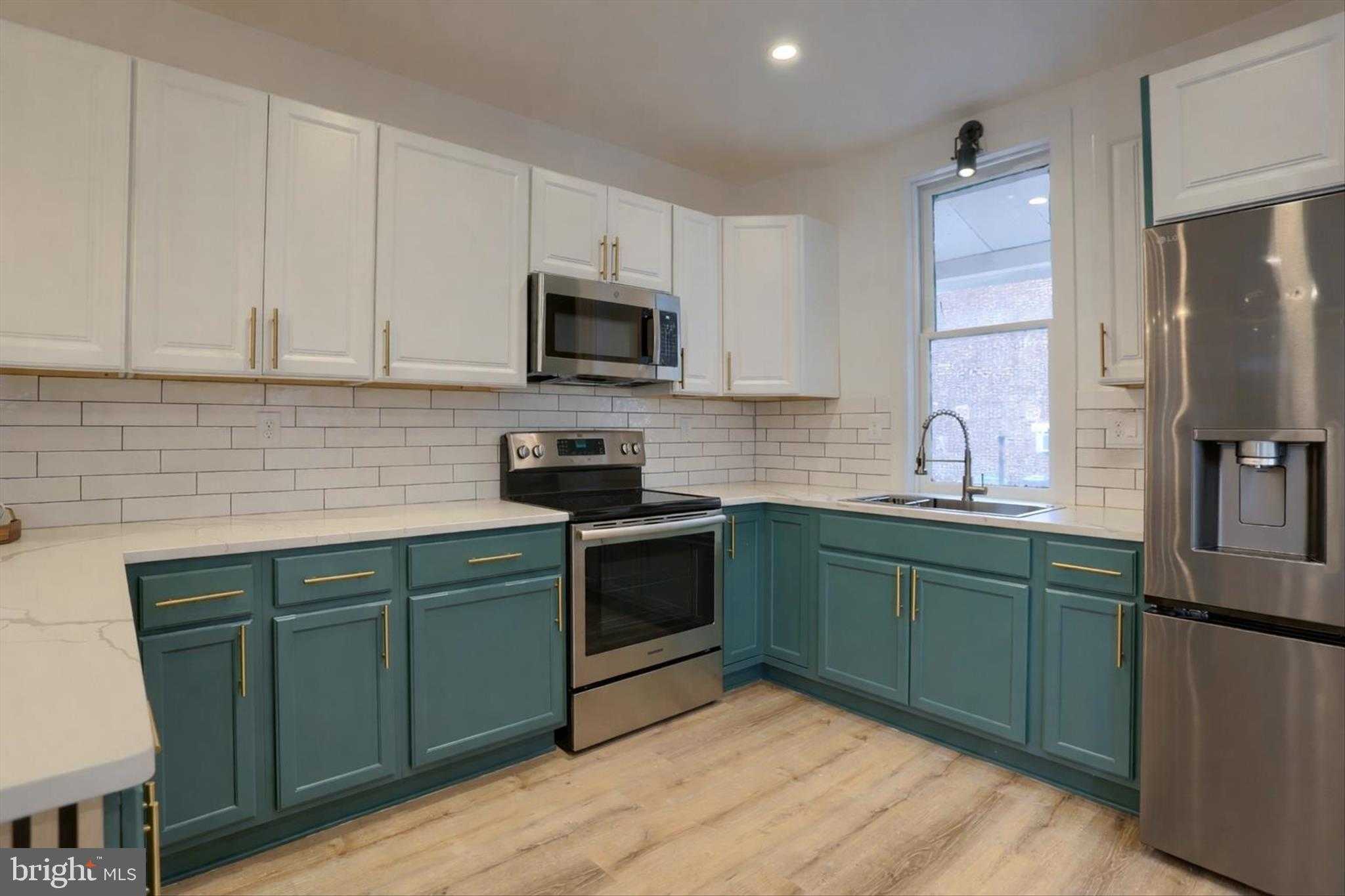 3029 N 3rd St photo 16