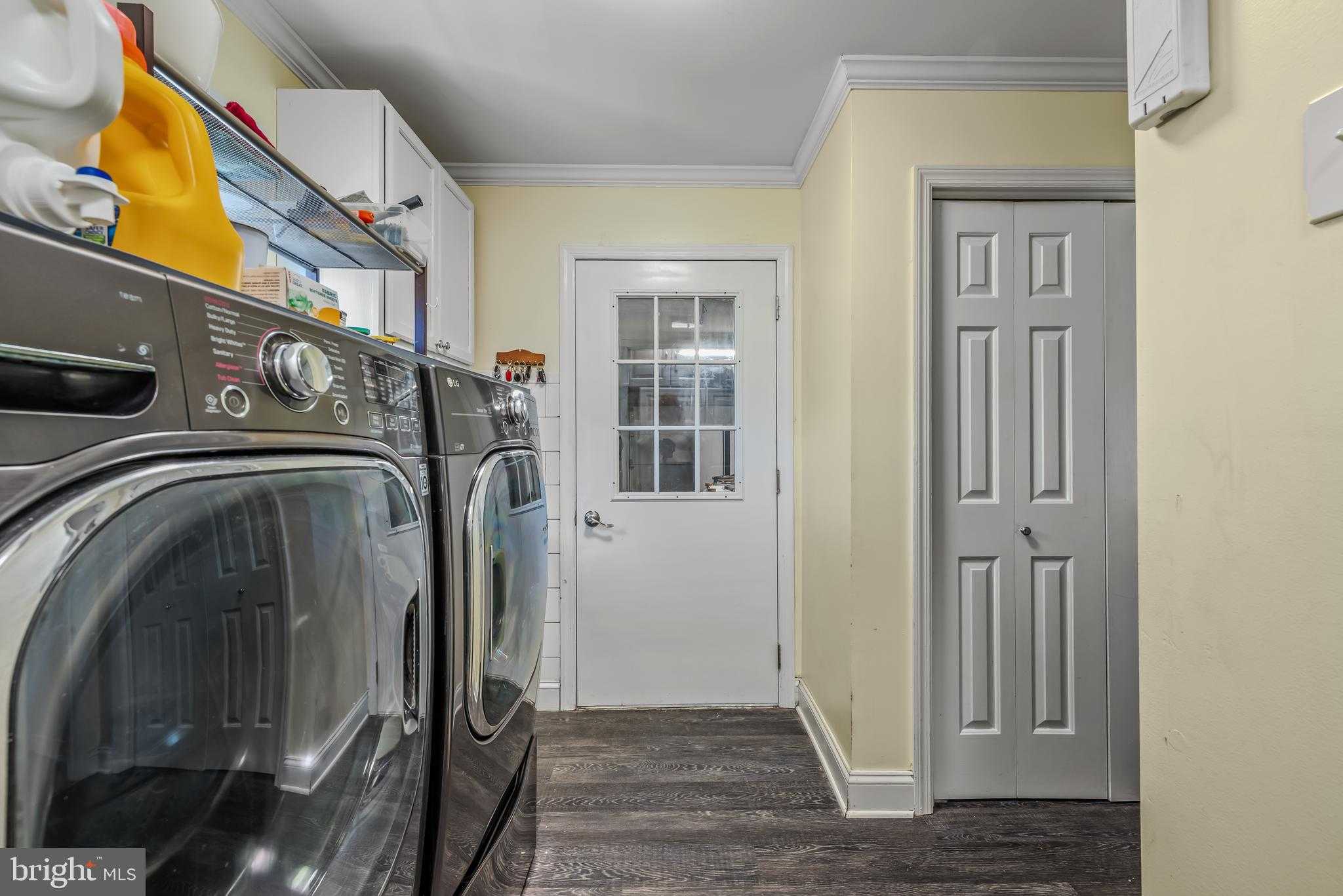 222 Hawick Rd photo 20