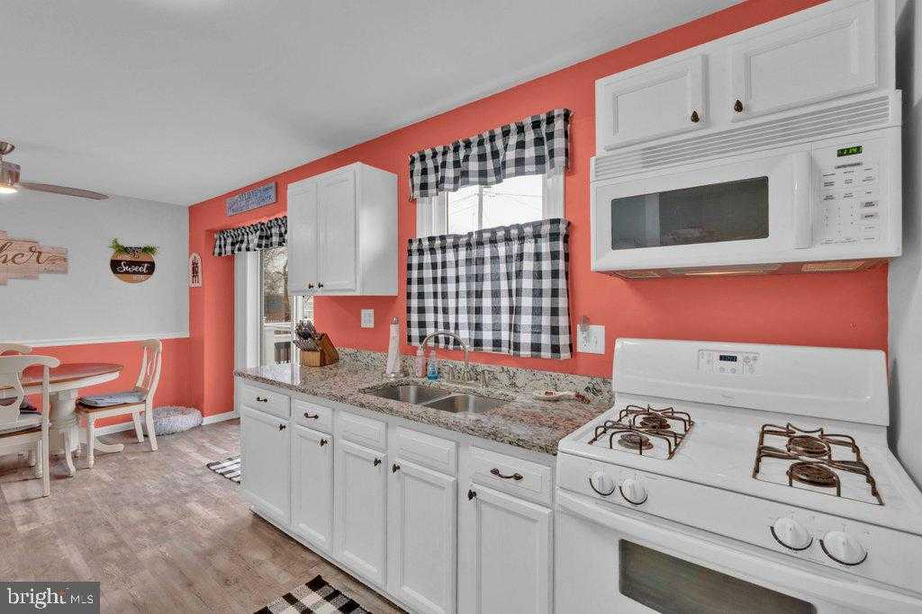 714 Joppa Farm Rd photo 19