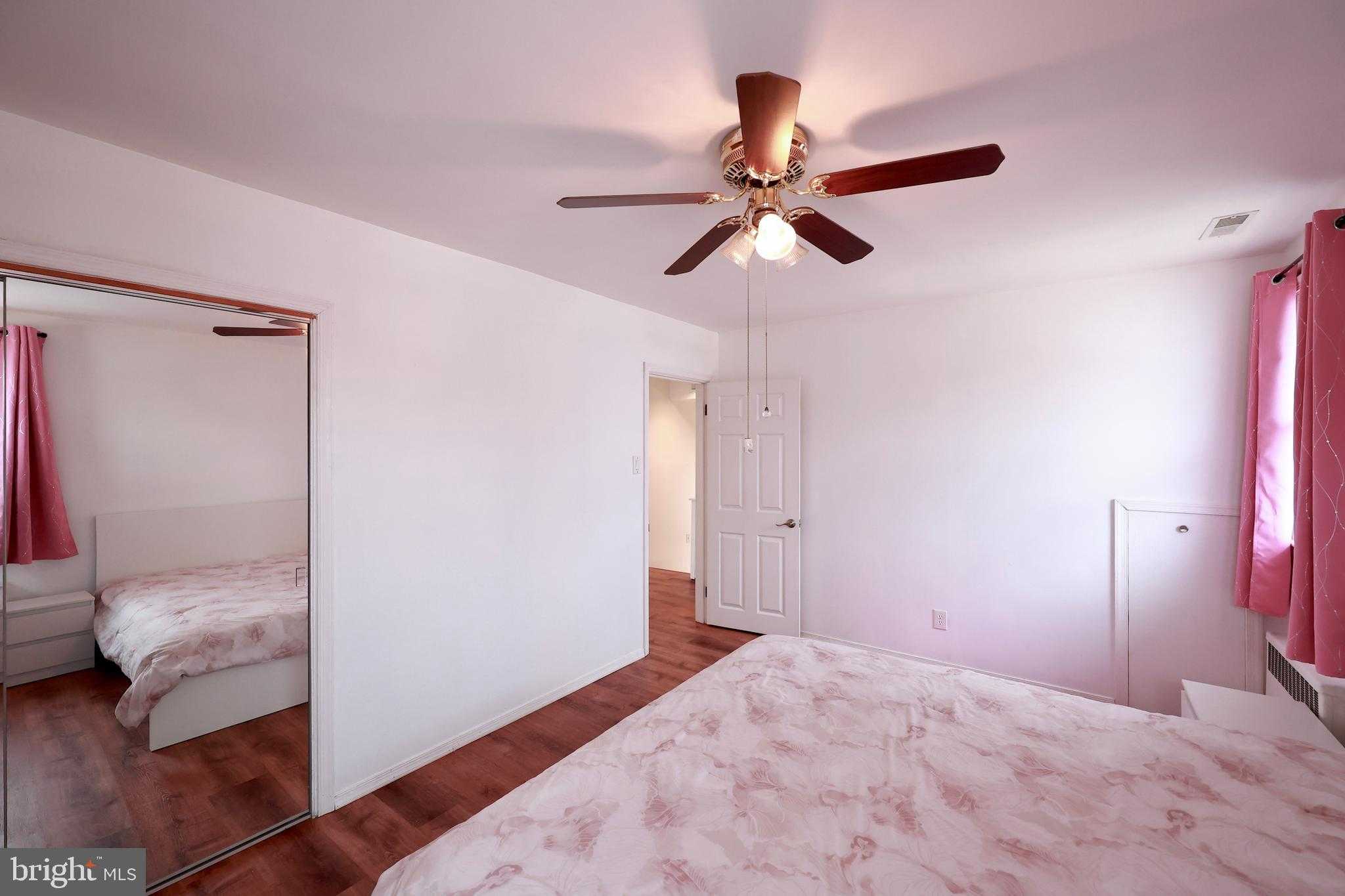 9947 Montour St photo 28