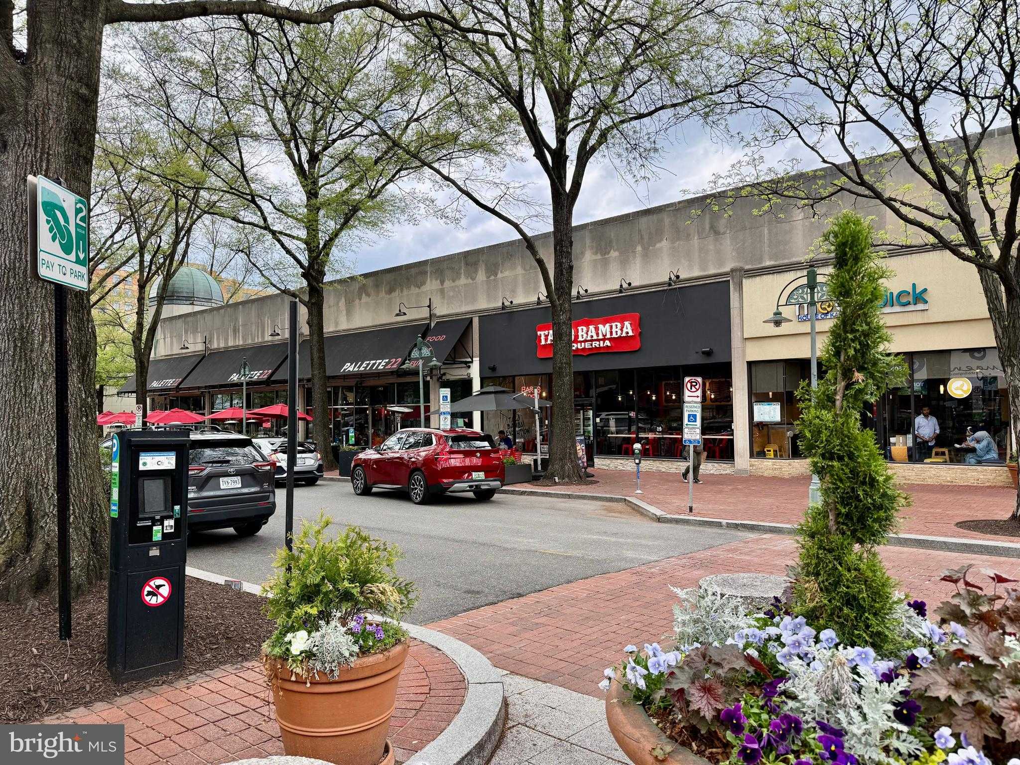 2720 S Arlington Mill Dr Unit 109 photo 42