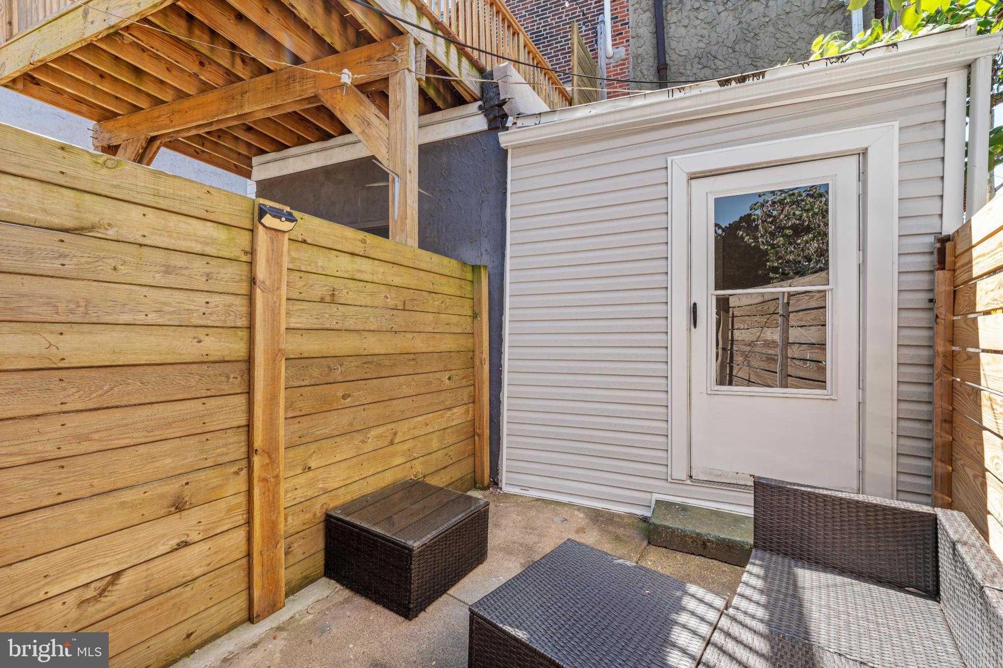 2501 E Norris St photo 24