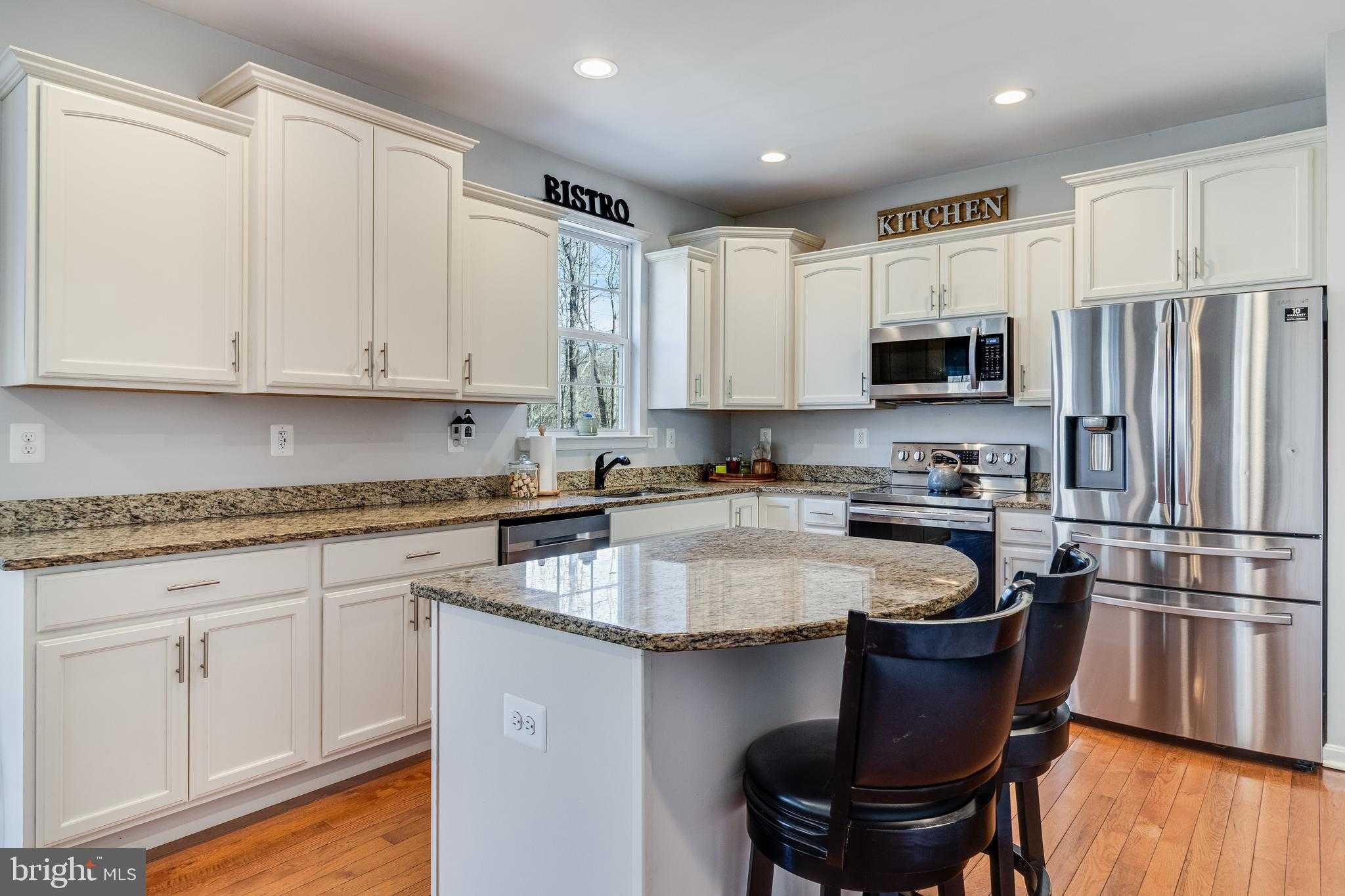 9301 Prime CT photo 12