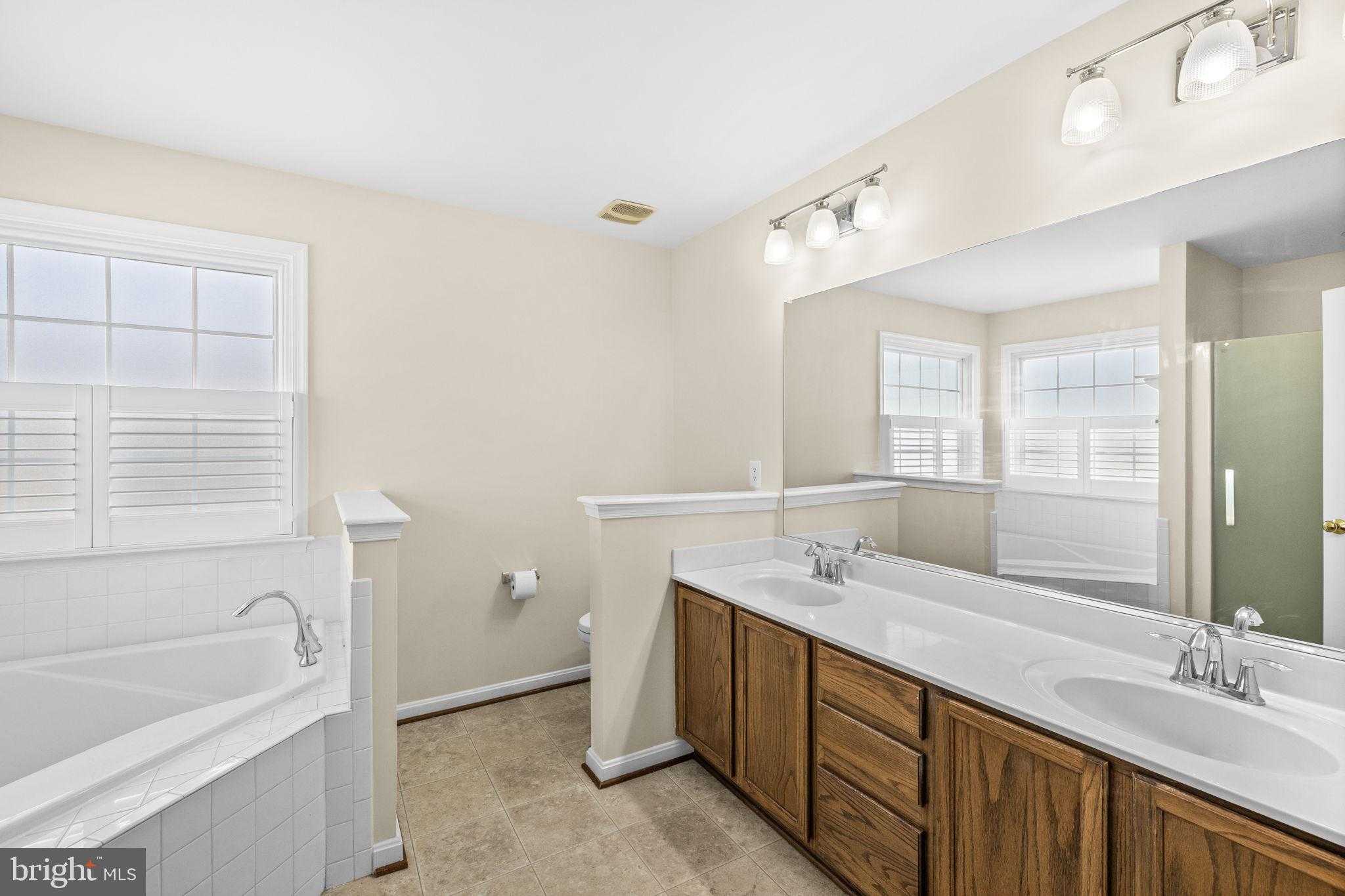 10315 Winter Park Ln photo 39