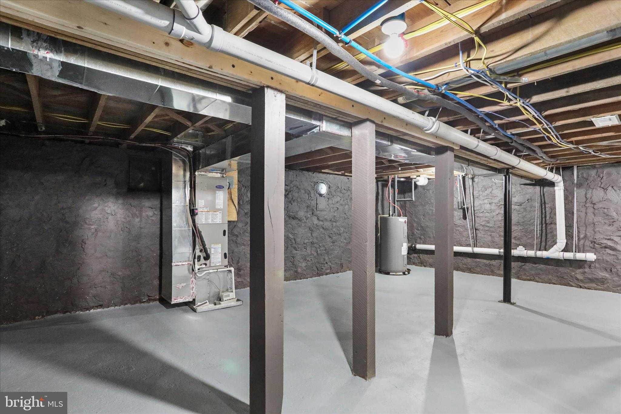 11424 Englewood Rd photo 36