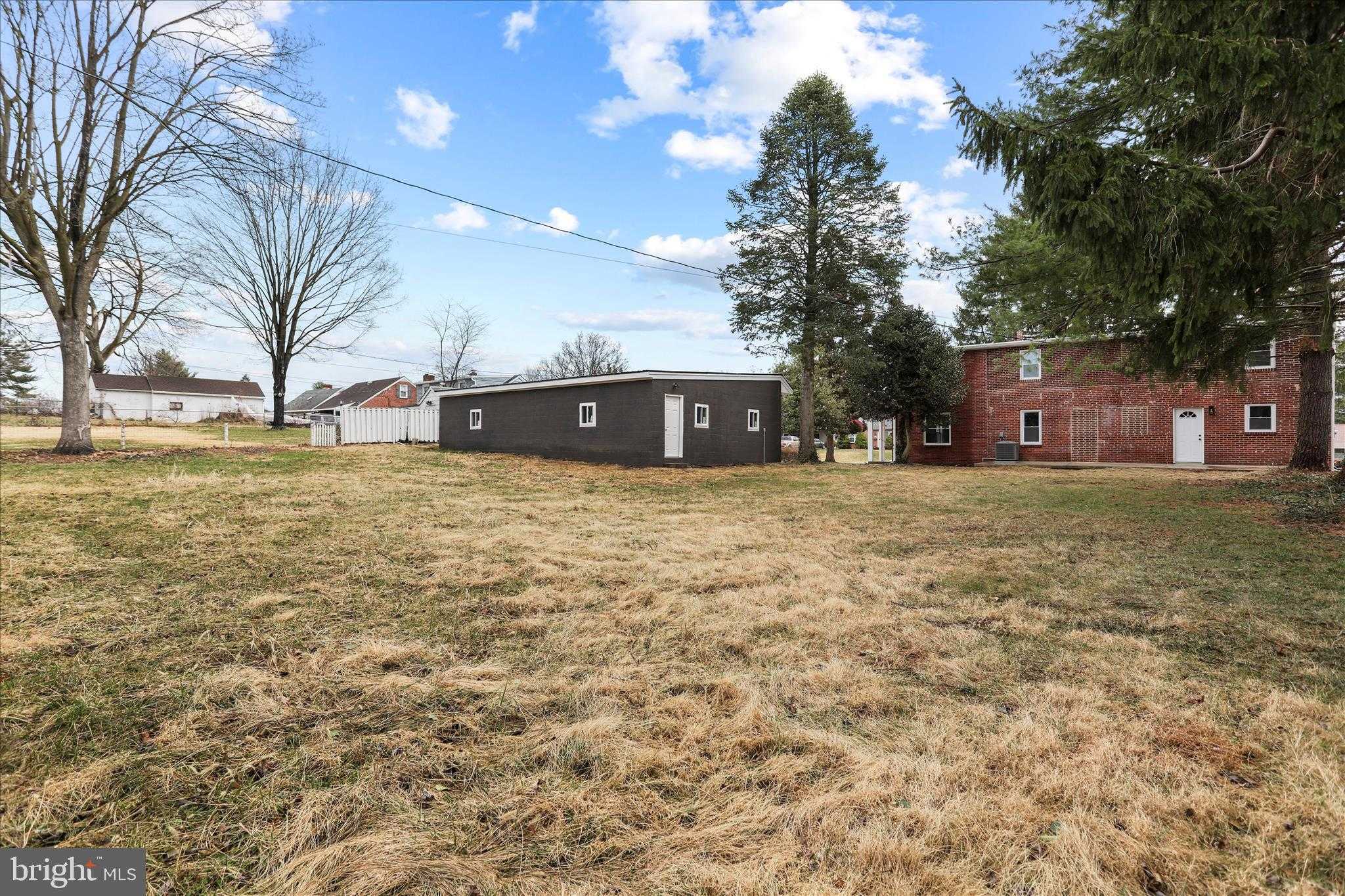 11424 Englewood Rd photo 48