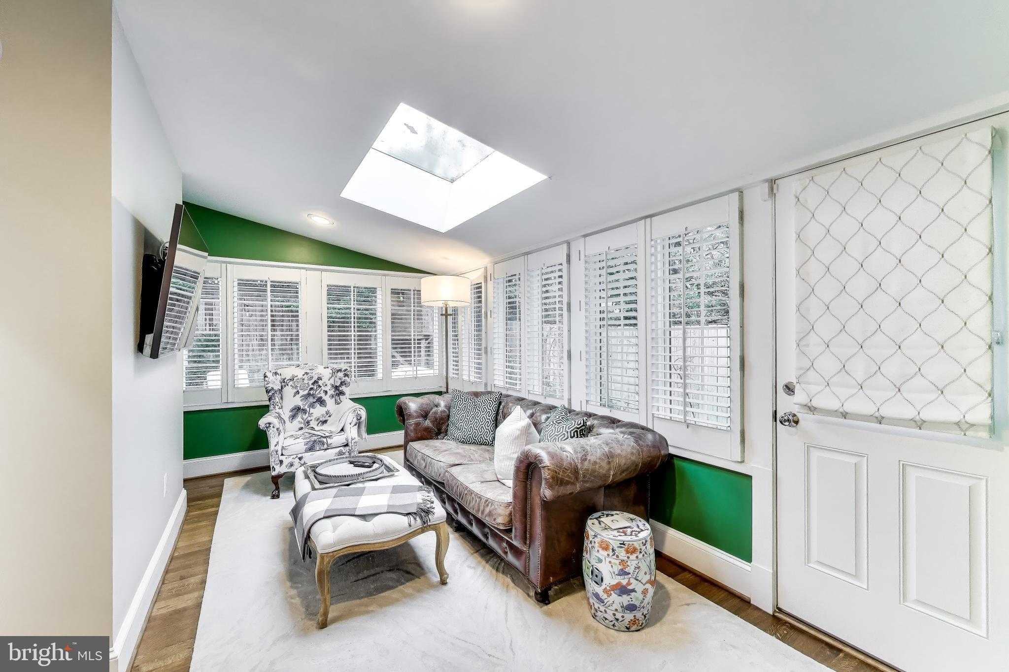 5205 Falmouth Rd photo 9