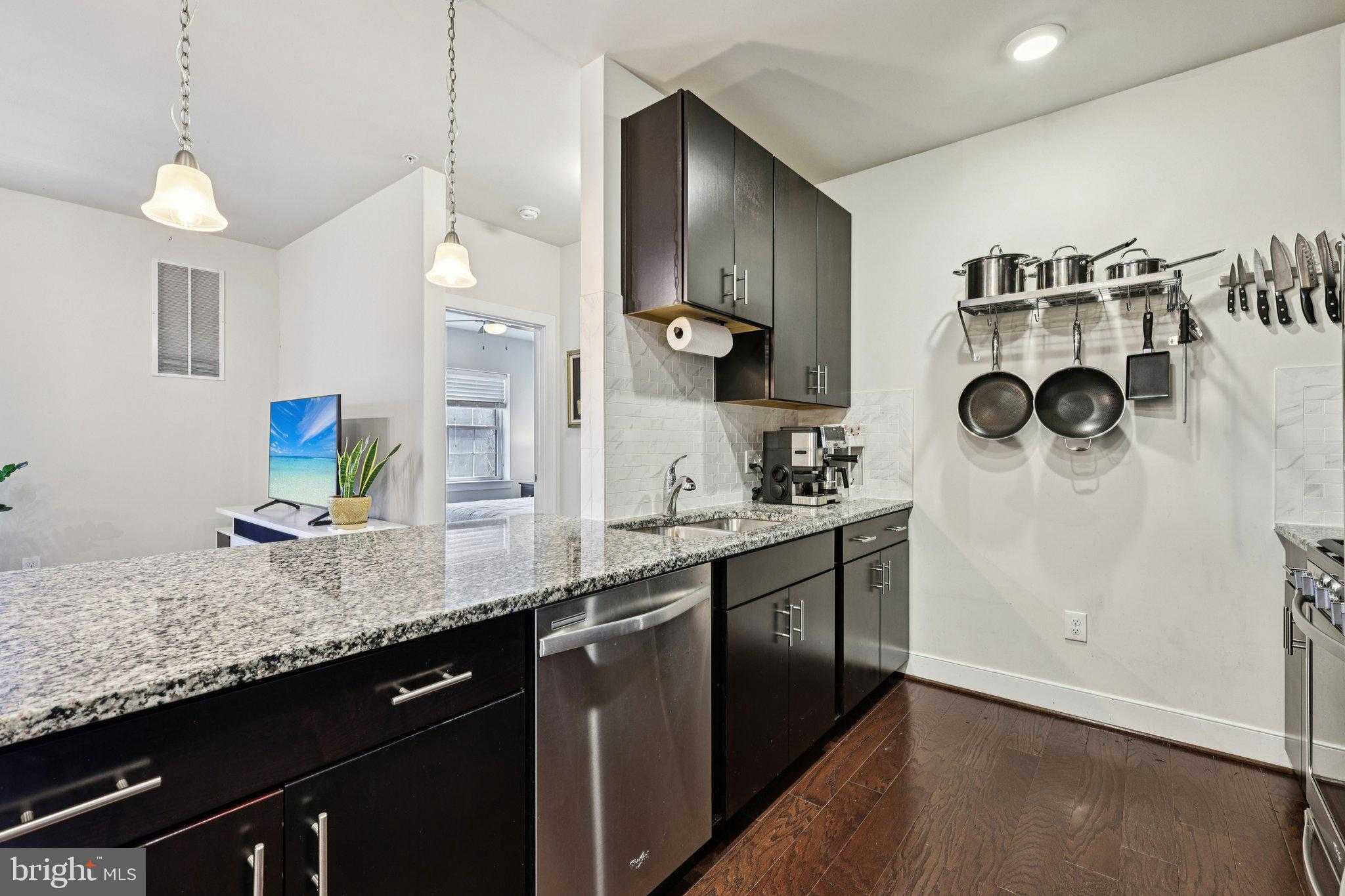 2907 Bleeker St # 3-206 photo 13