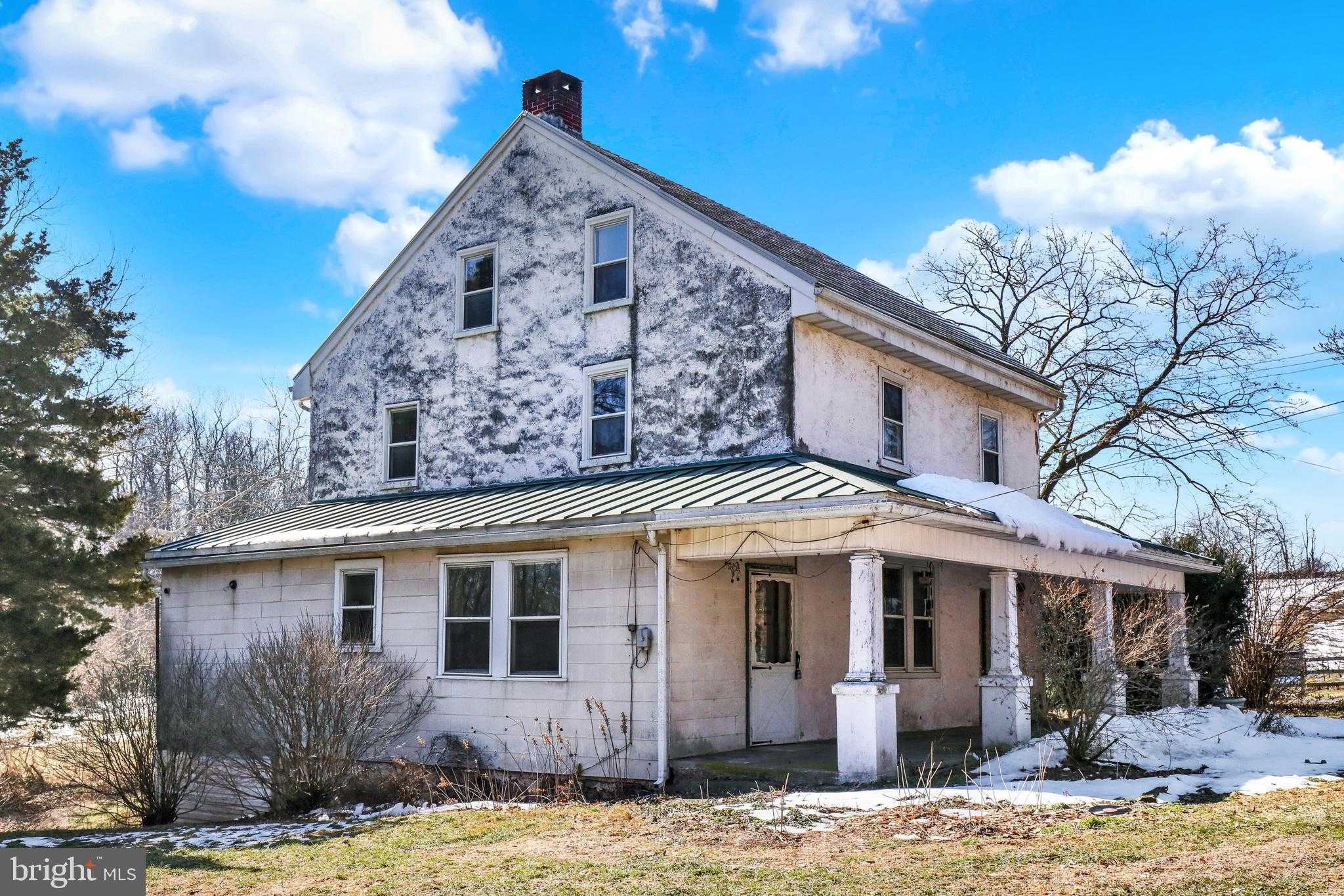 1250 New Philadelphia Rd photo 8