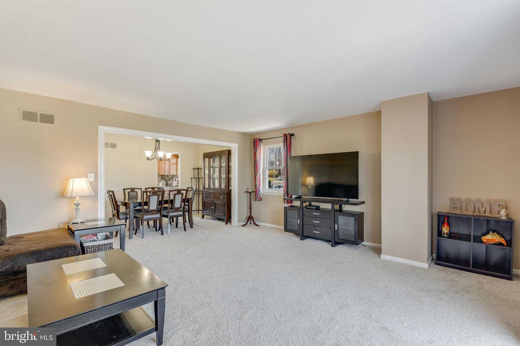 2820 Aspen Hill Rd photo 7