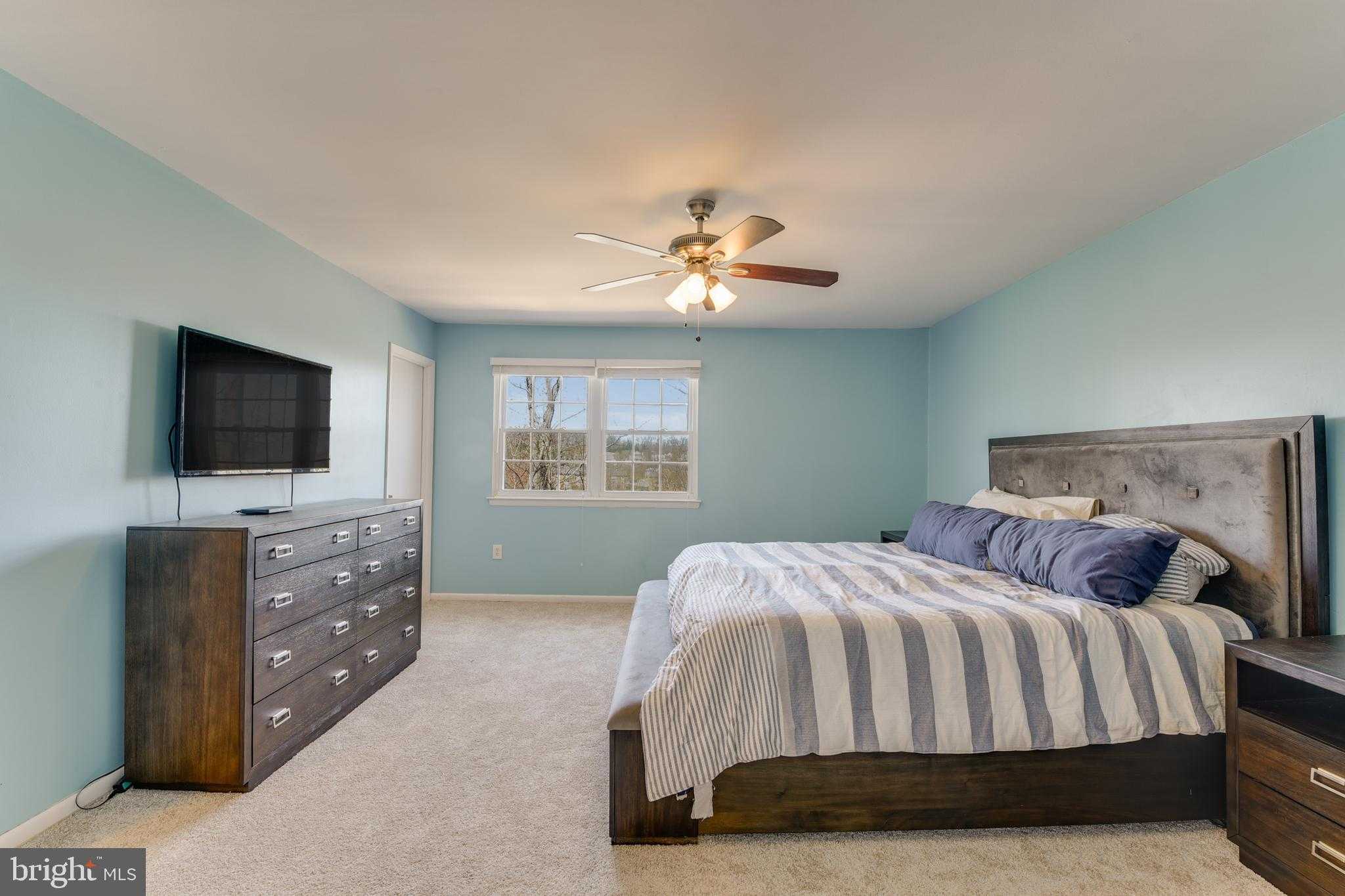 2820 Aspen Hill Rd photo 9