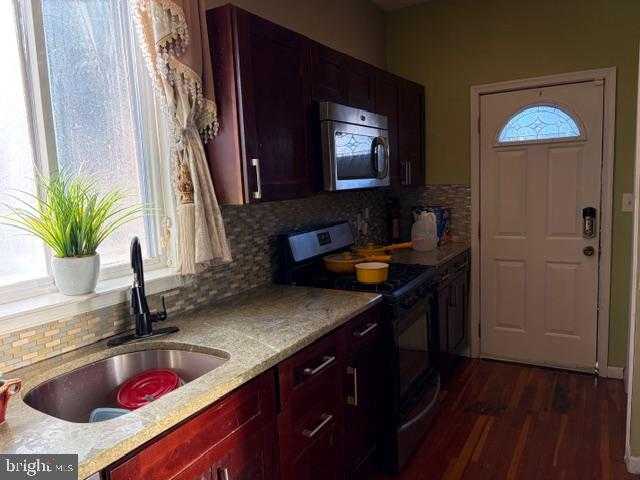 520 Strahle St # 22 photo 8