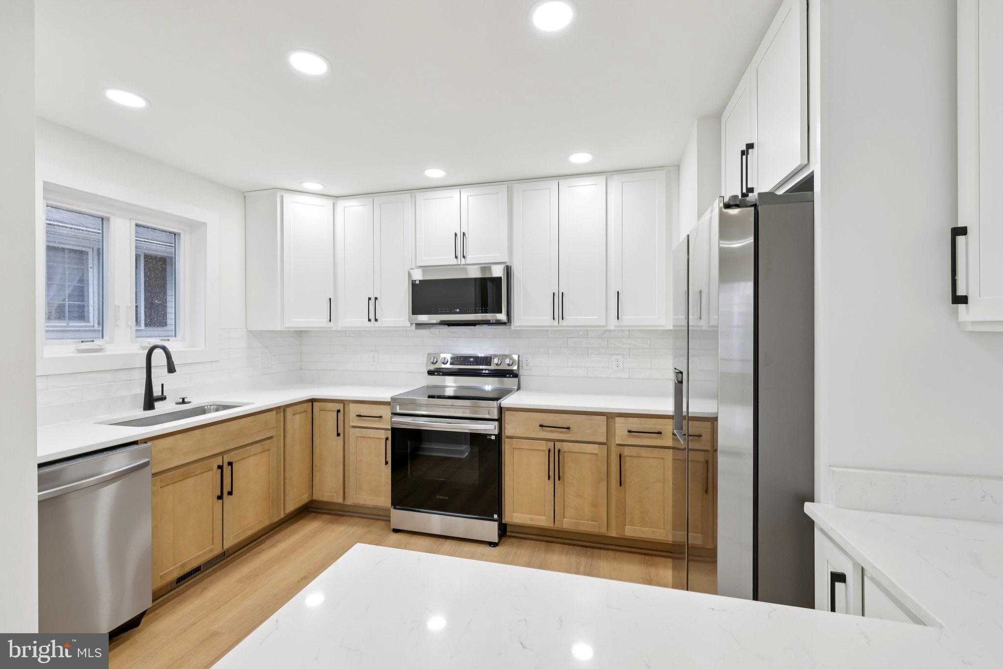 326 Thelma Ave photo 14