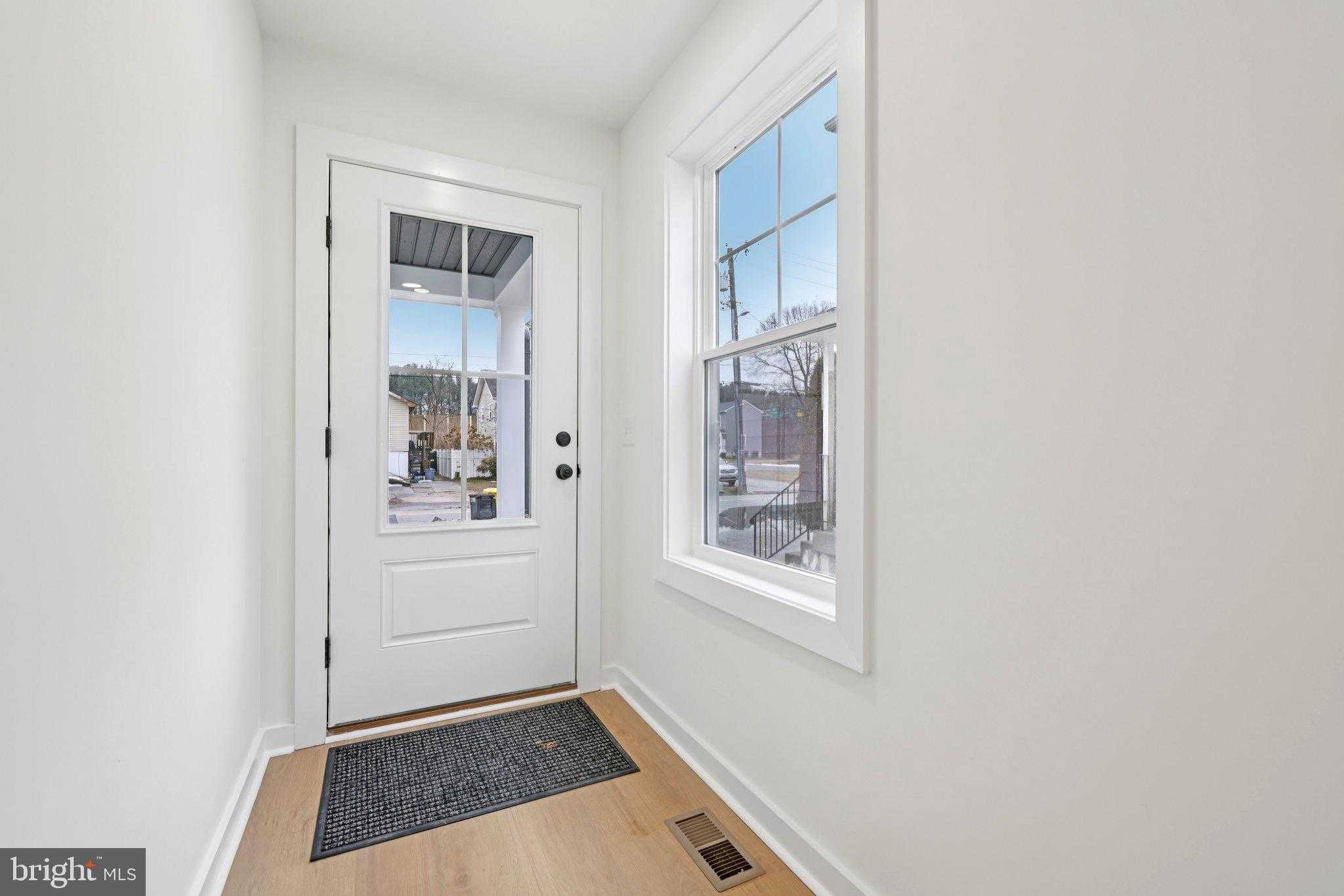 326 Thelma Ave photo 7