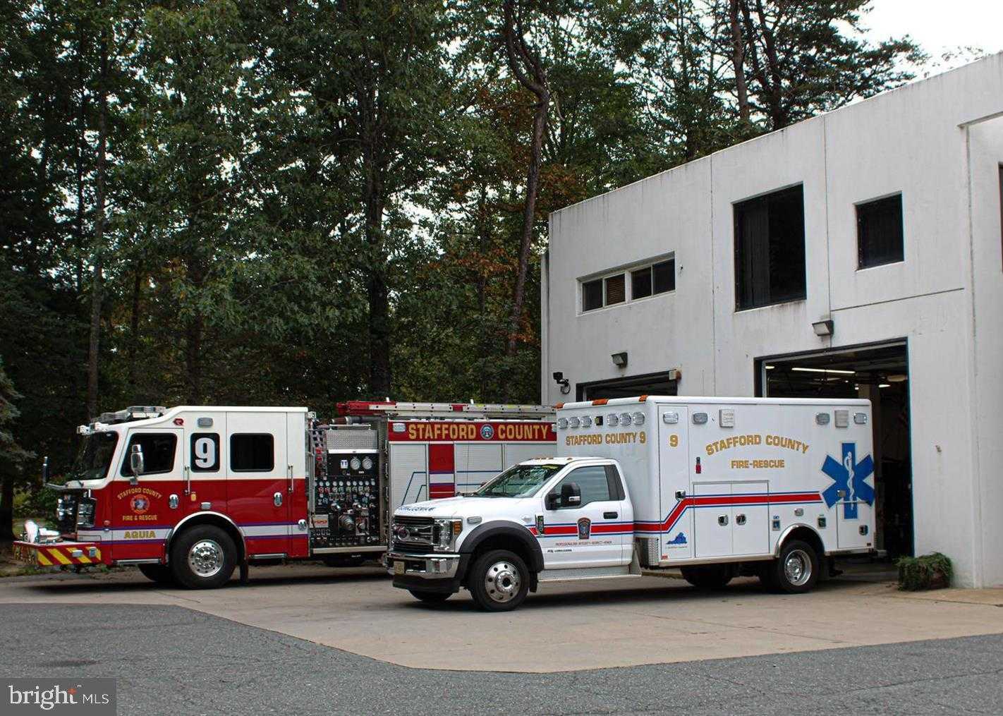 2425 Harpoon Dr photo 41