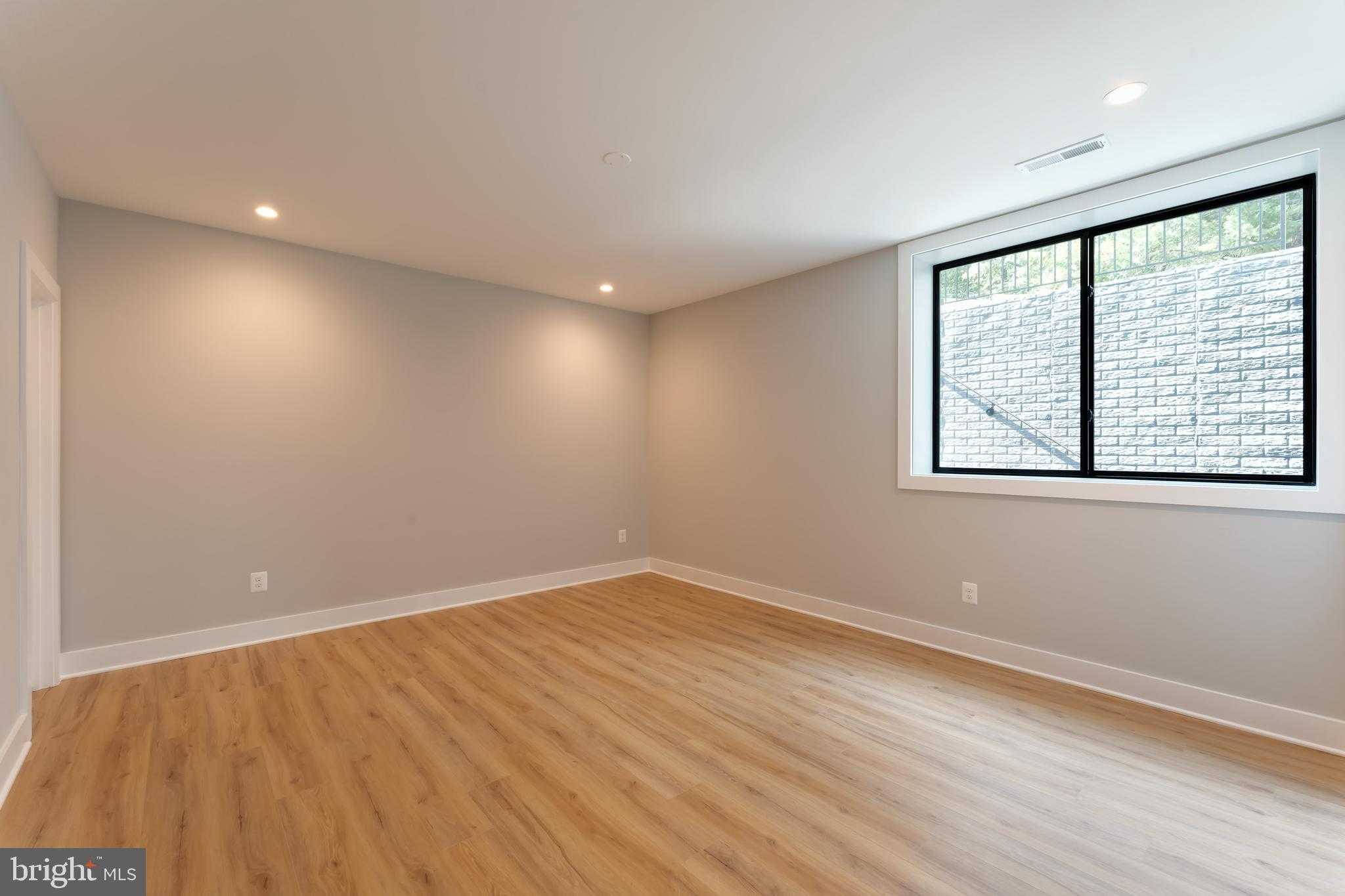 6908 Southridge Dr photo 51