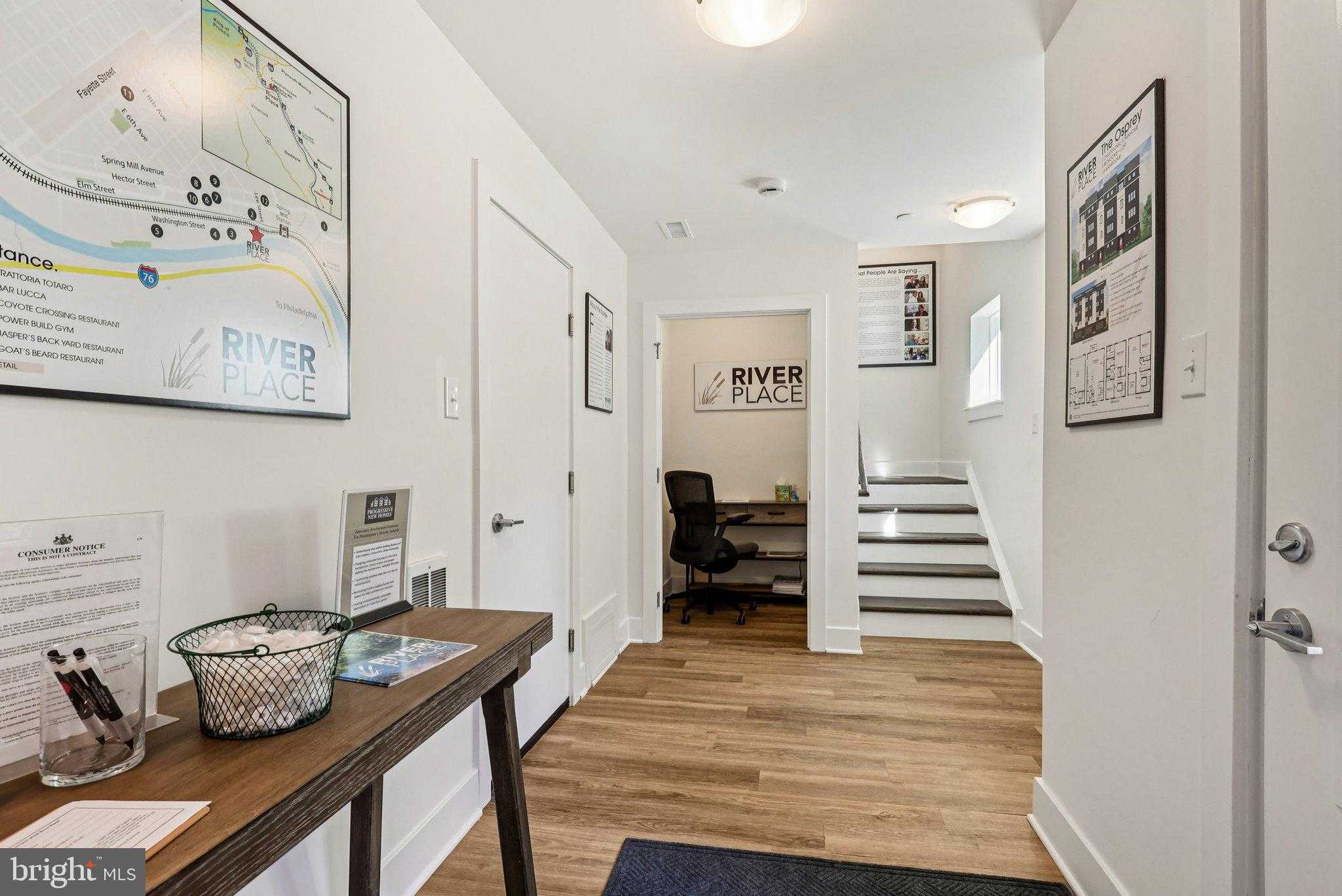 948 Riverplace Dr photo 17