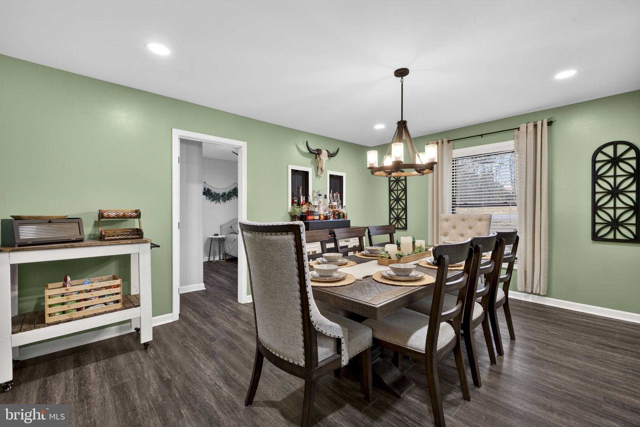 145 West St photo 16