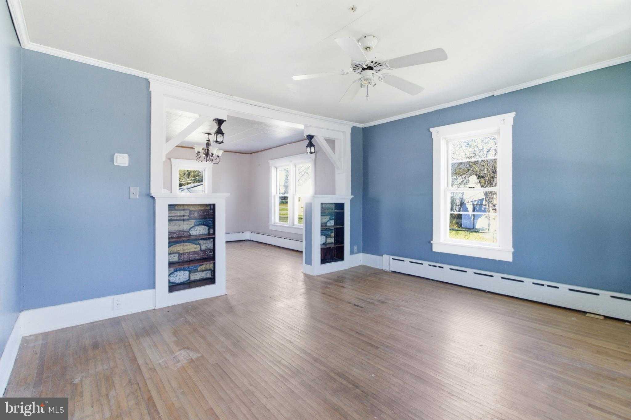 1405 Clarendon Ave photo 6