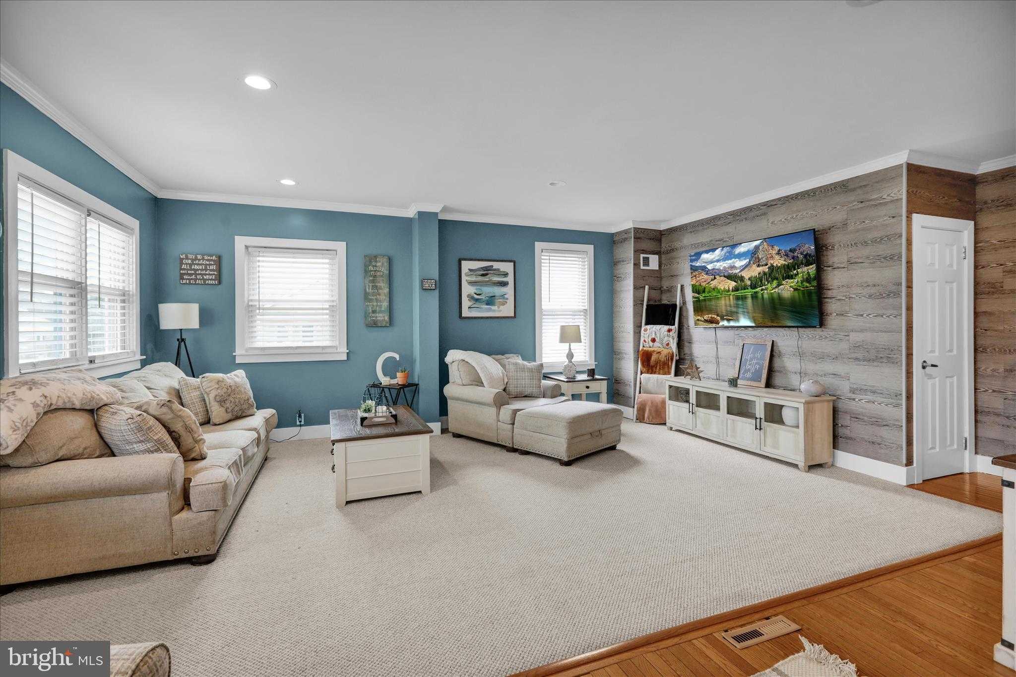 50 E 2nd Ave photo 6