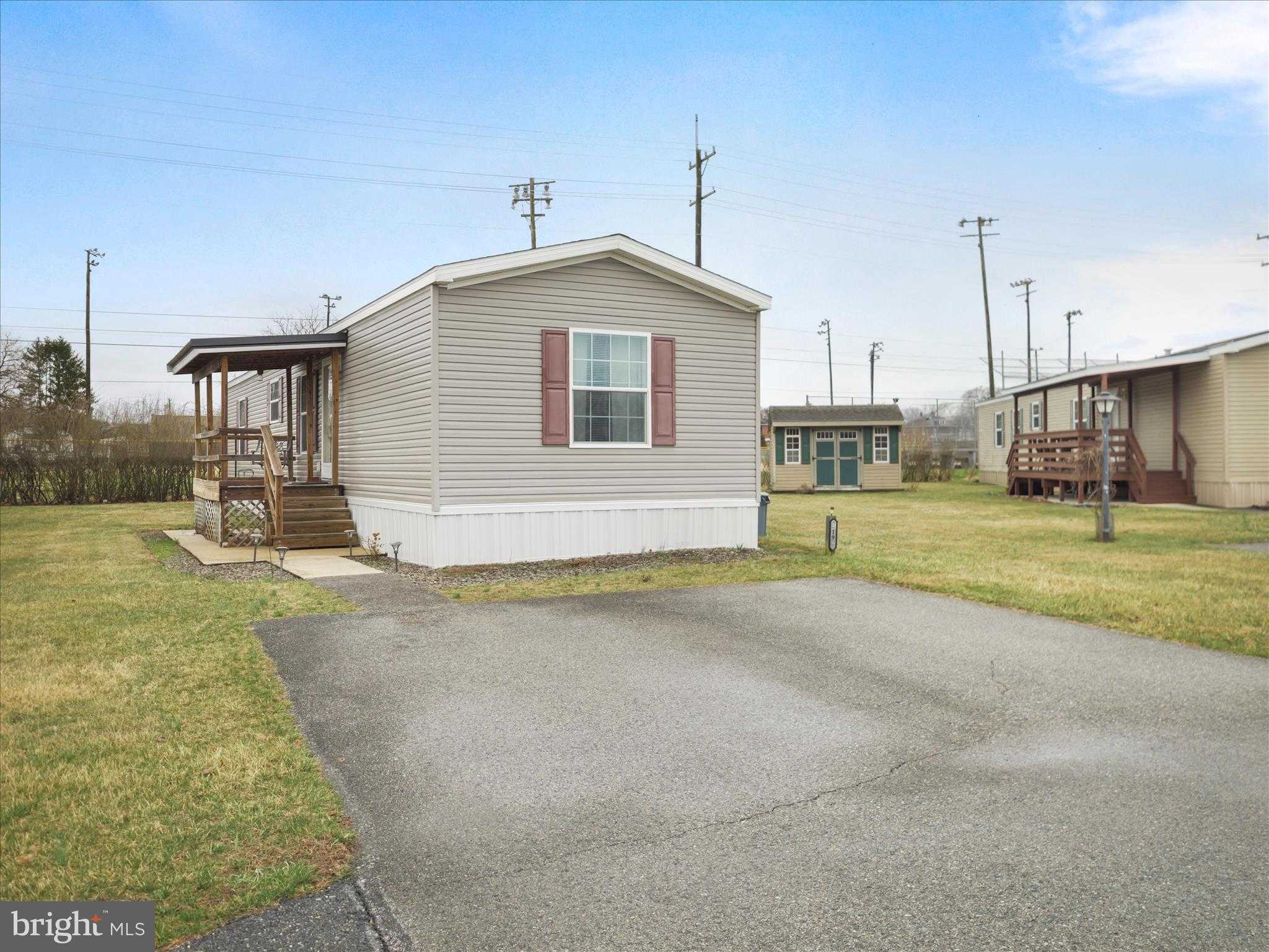 265 N Carlisle St photo 24