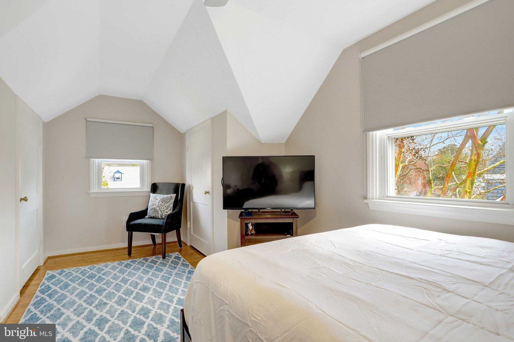 6728 Swarthmore Dr photo 26